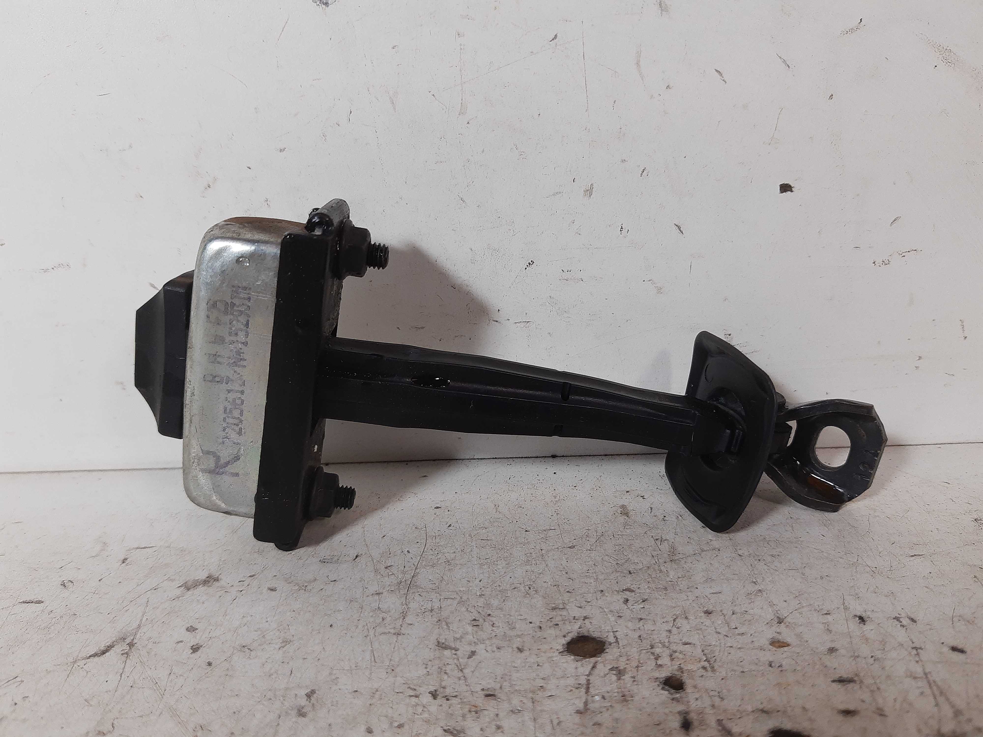 Limitador Porta Traseira Esquerda Bmw X4 2015 2016 2017 2018