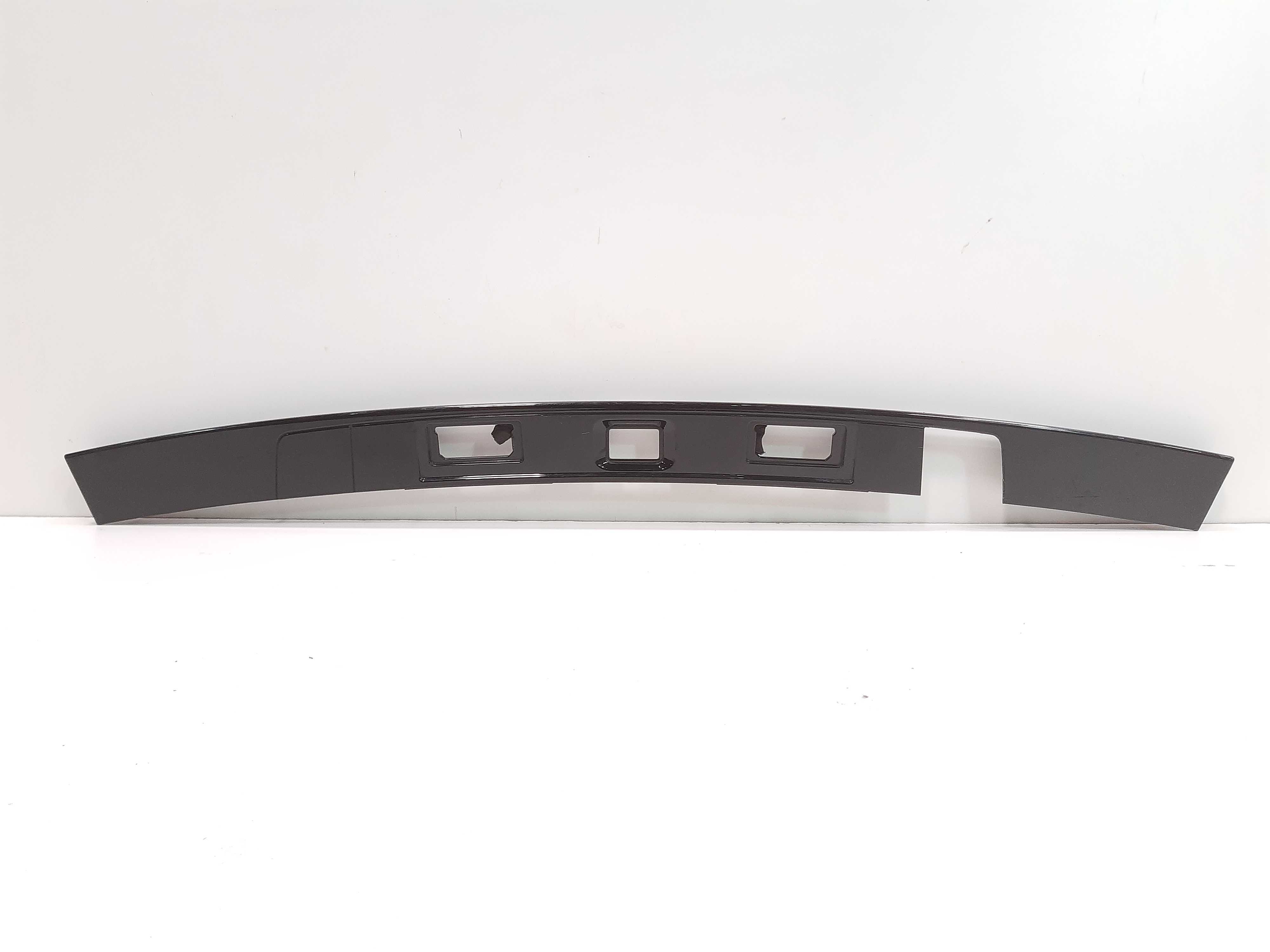 Friso Luz Placa Traseira Land Rover Discovery Sport 15 A 18