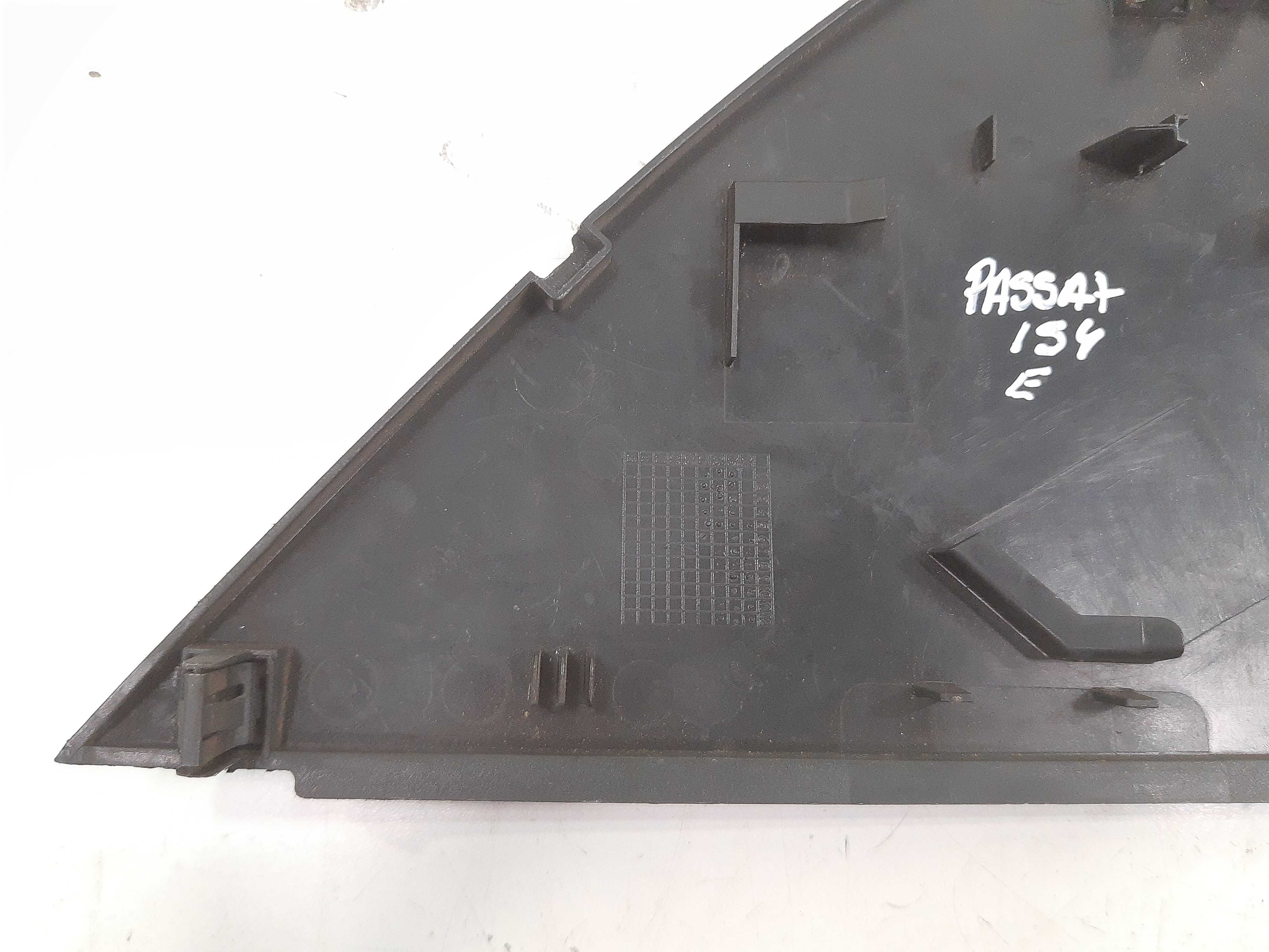 Acabamento Esquerdo Painel Vw Passat 2006 Á 2009 Xx