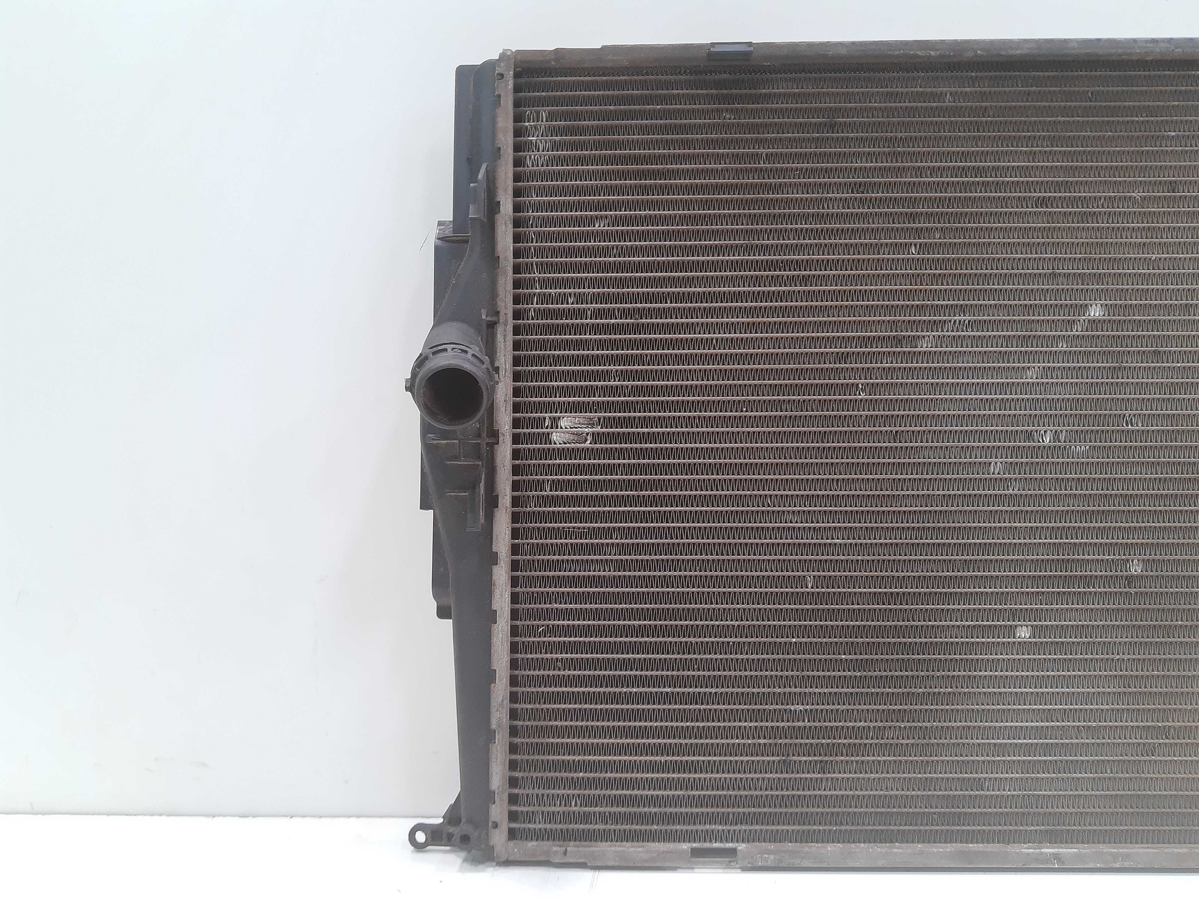 Radiador Água Bmw 320i 2.0 E90 2006 2007 2008 2009 Á 2012