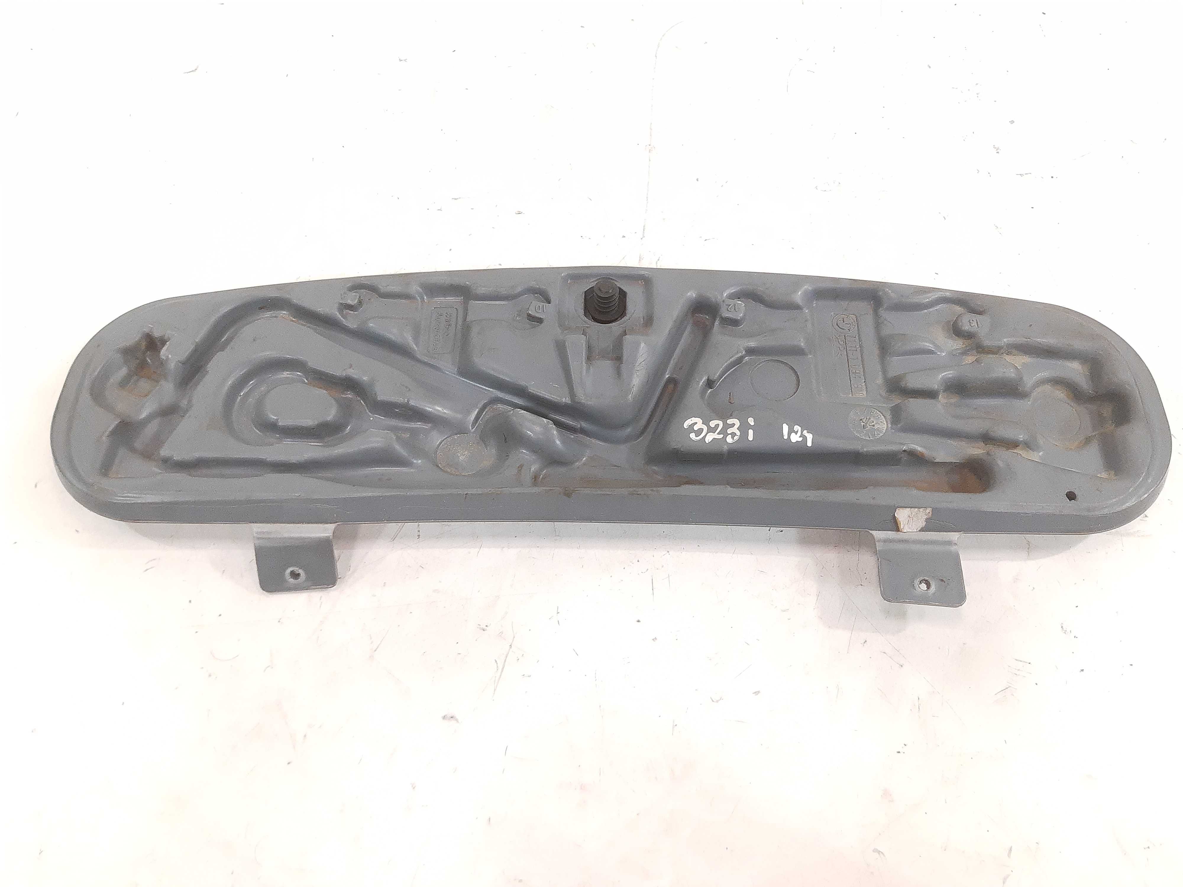 Caixa Ferramenta Porta-malas Bmw 323i 1998 1999 2000 Á 2006