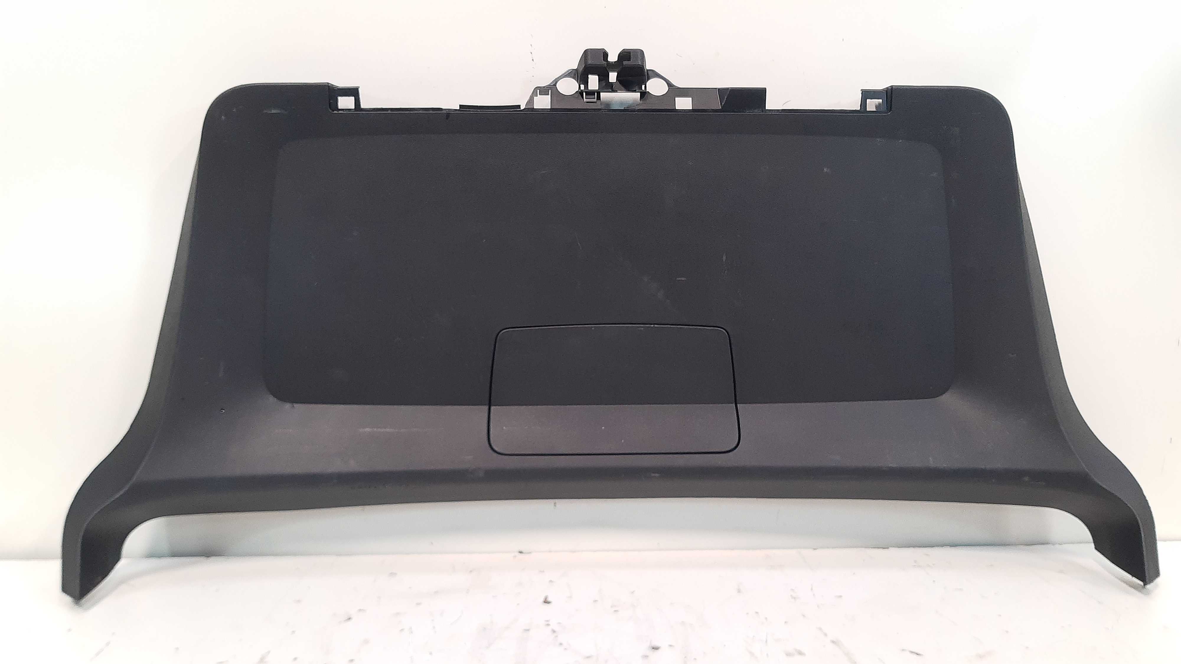 Moldura tampa traseira B200 191