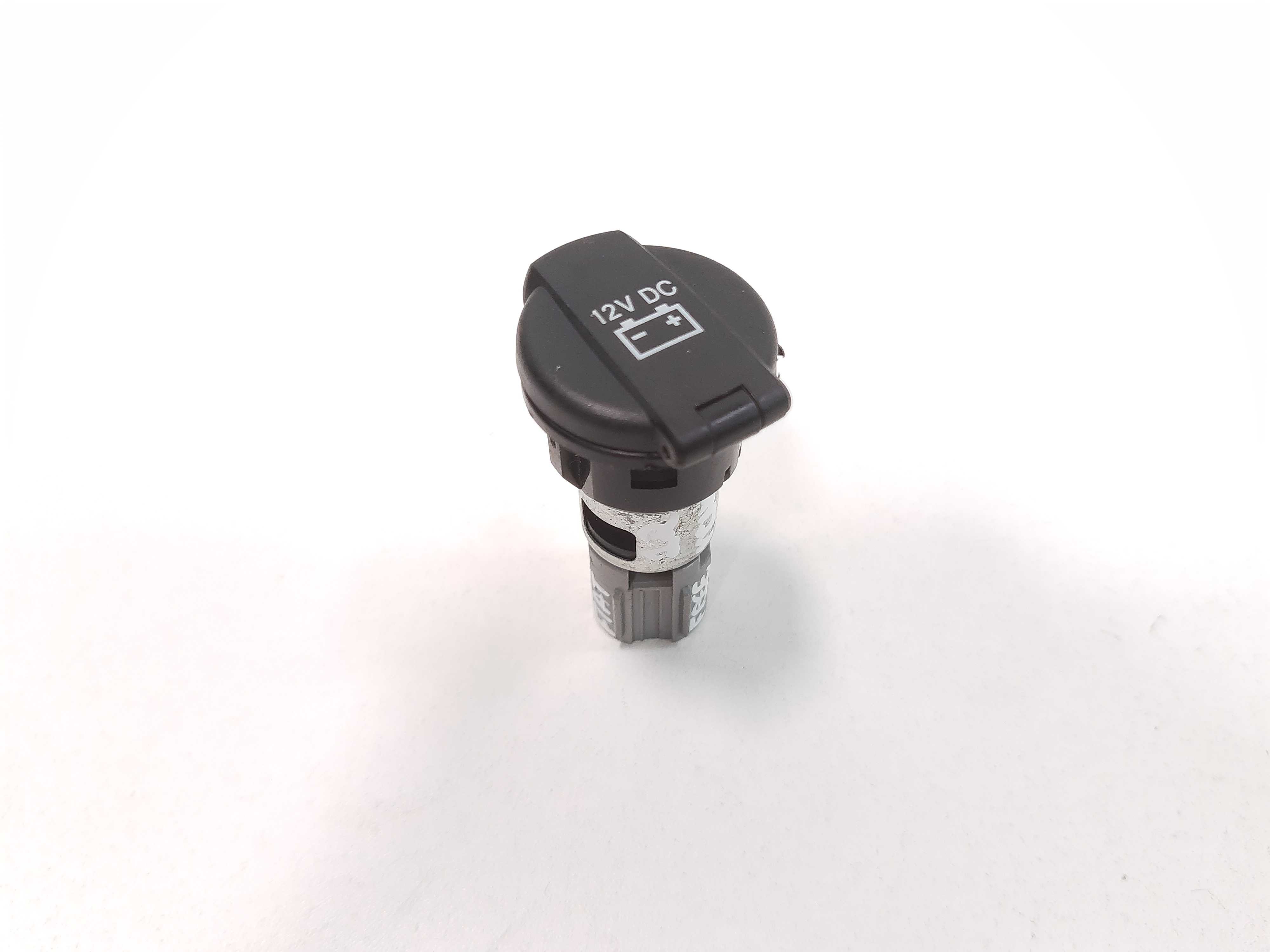 Tomada 12v Fiat Freemont 2.4 2008 2009 2010 2011 2012 Á 2015