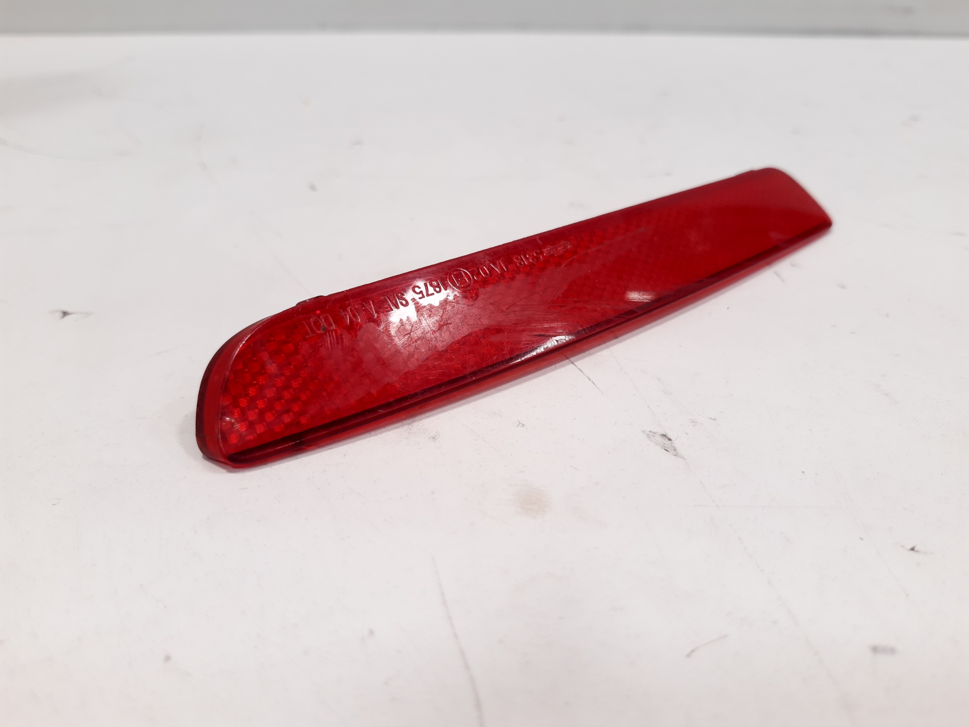 Refletor Olho Gato Direito Volkswagen Jetta 2012 2013 Á 2016