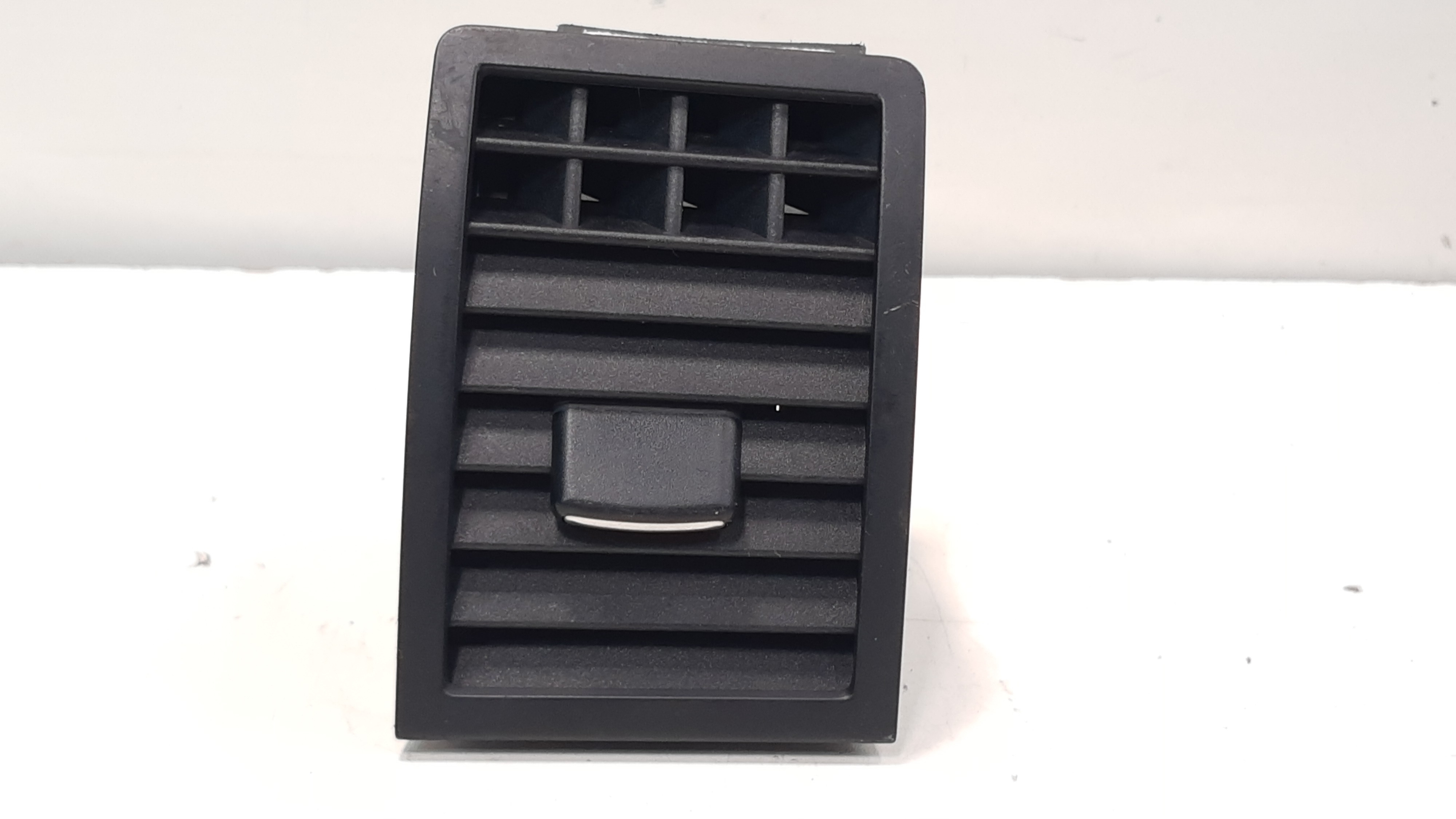 Difusor Ar Direito  Volkswagen Touareg 2005 2006 2007 2008