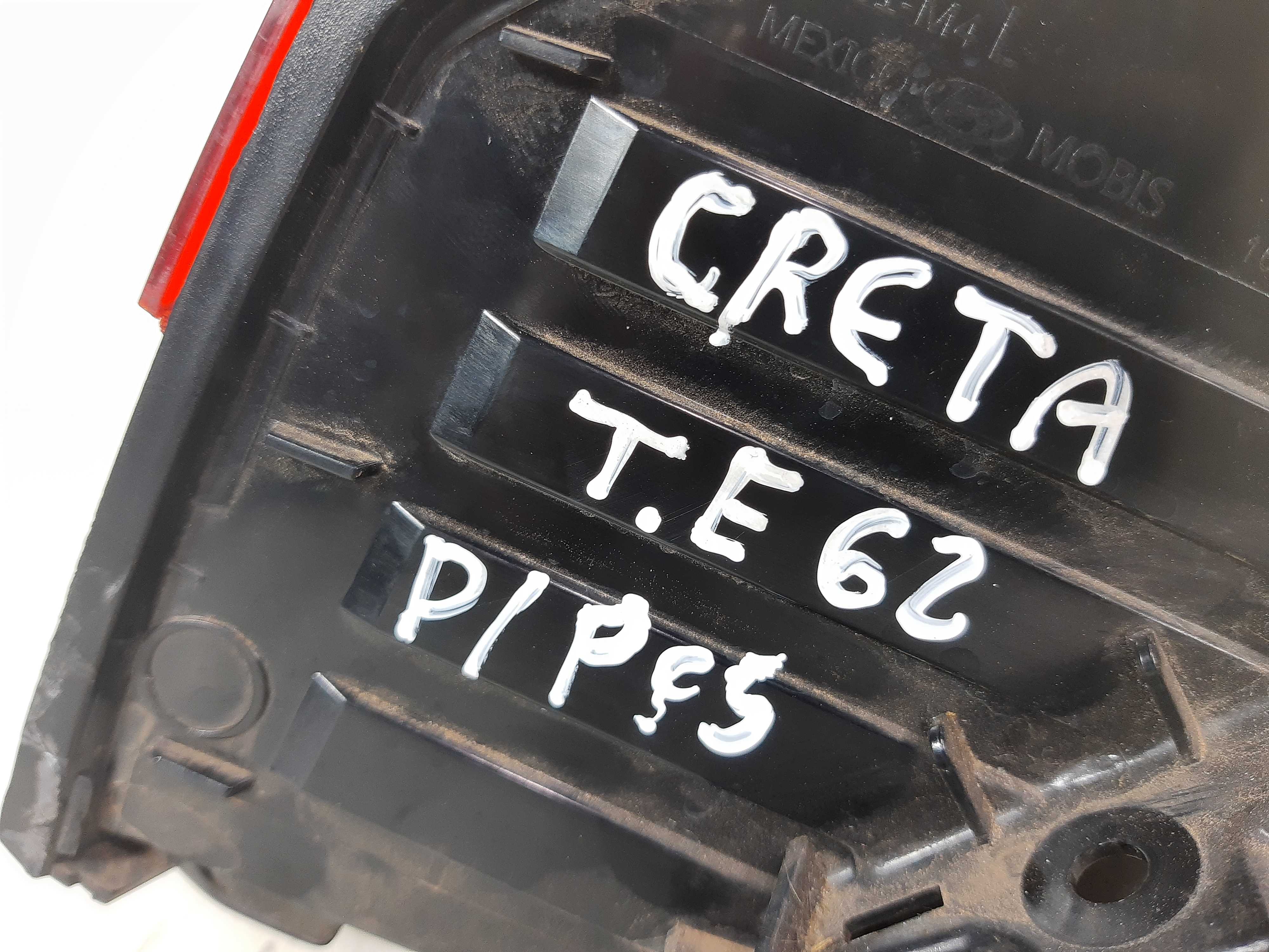 Lanterna Esquerda Hyundai Creta 2016 Á 2019 C/ Avaria Xx