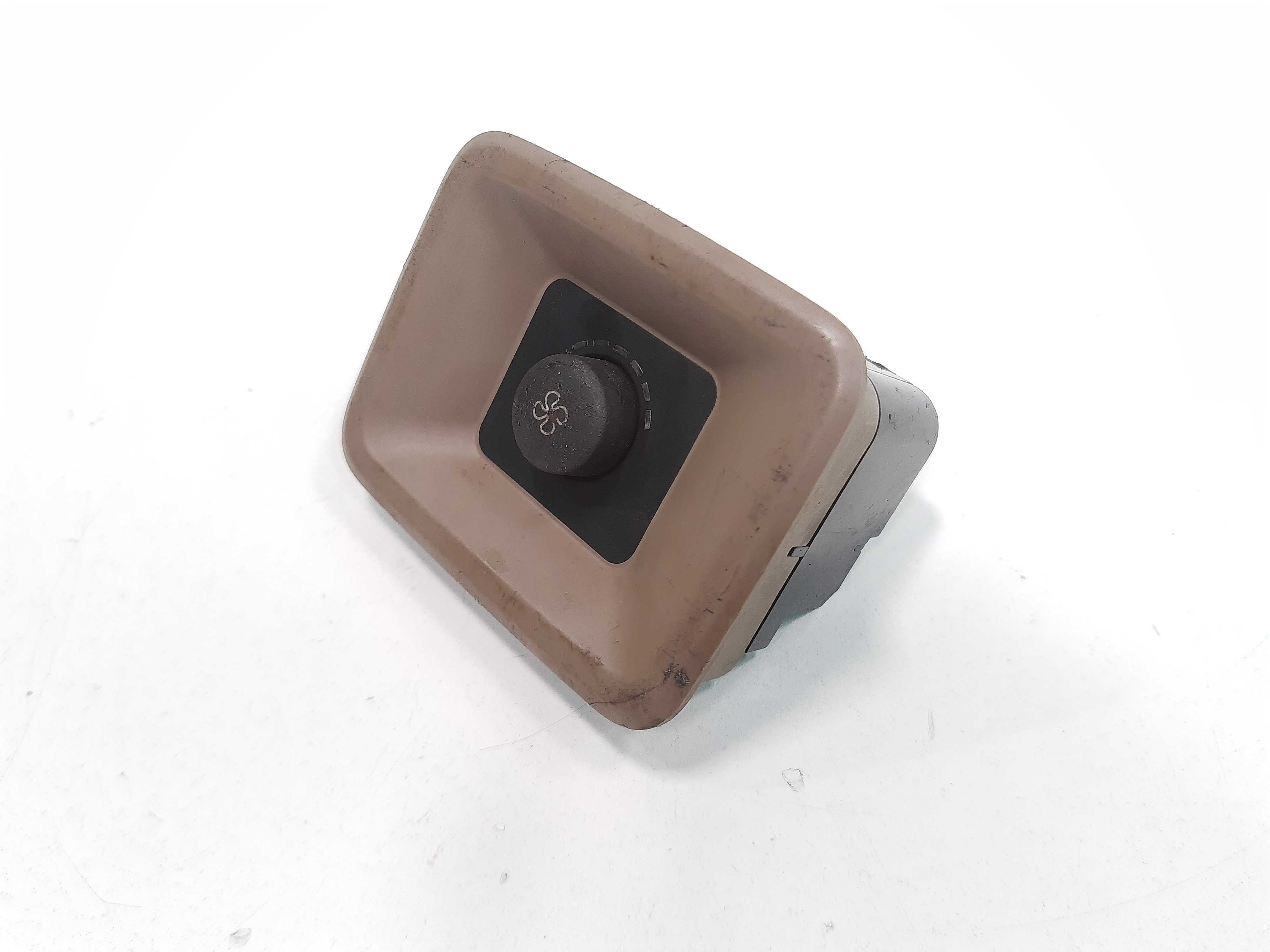Comando Ventilador Ar Traseiro Passageiro Volvo Xc90 02 Á 11