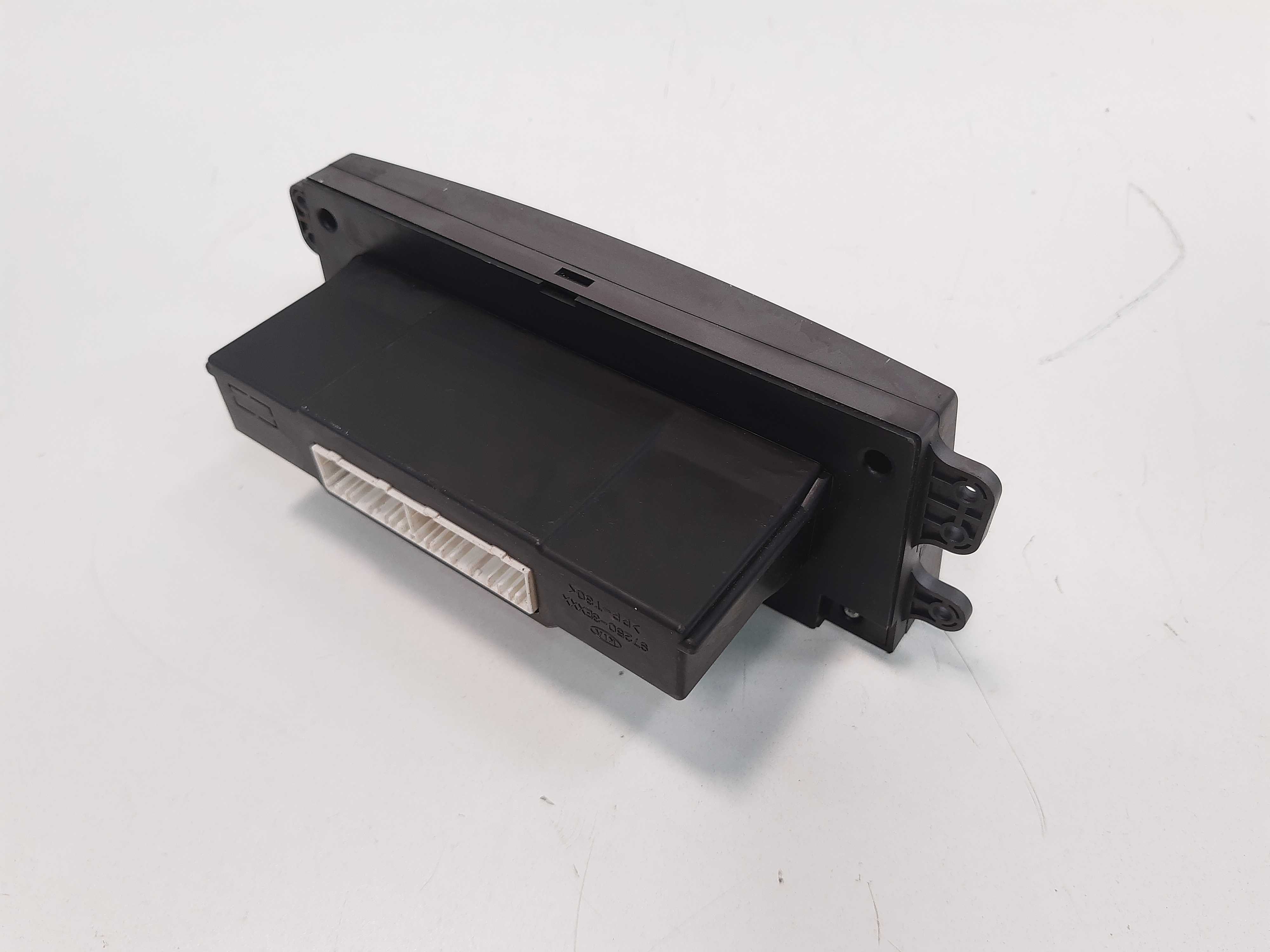 Comando Ar Condicionado Digital Kia Sorento 2004 A 2009