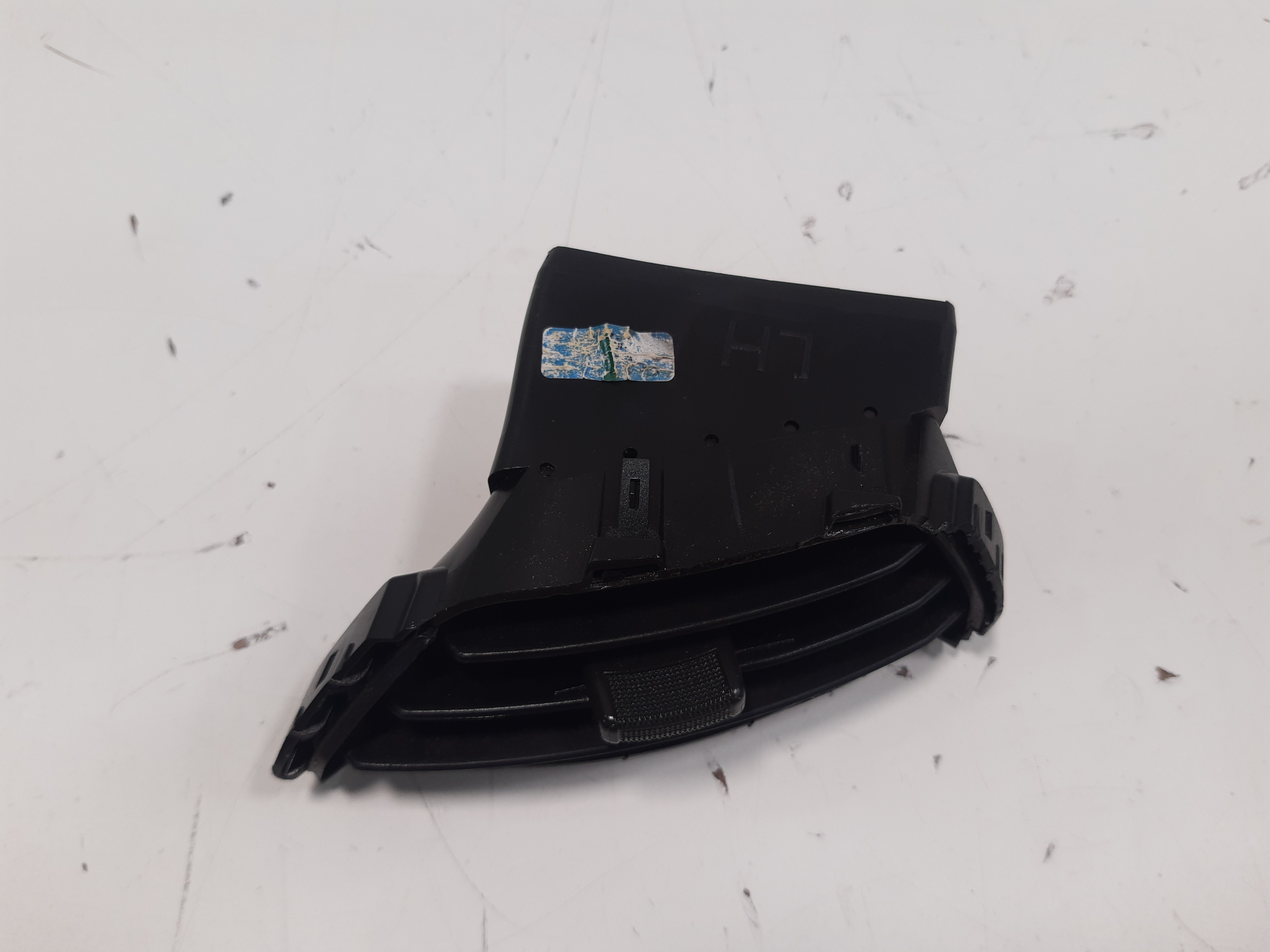 Difusor Ar Dianteiro Esquerdo Chevrolet S10 2015 2016 Á 2023