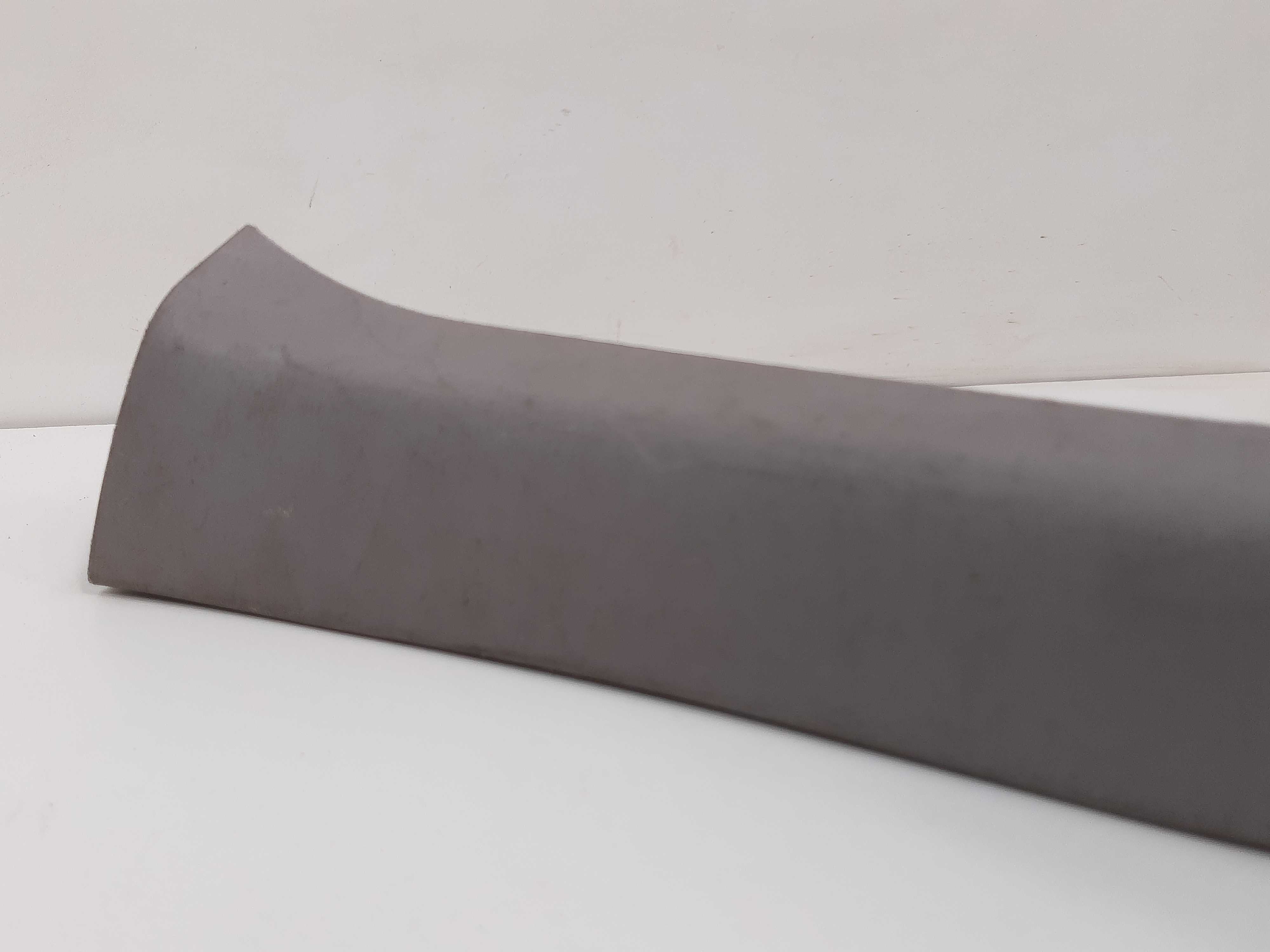 Moldura Esquerda  Lateral Porta Malas Toyota Rav4 08 Á 2012