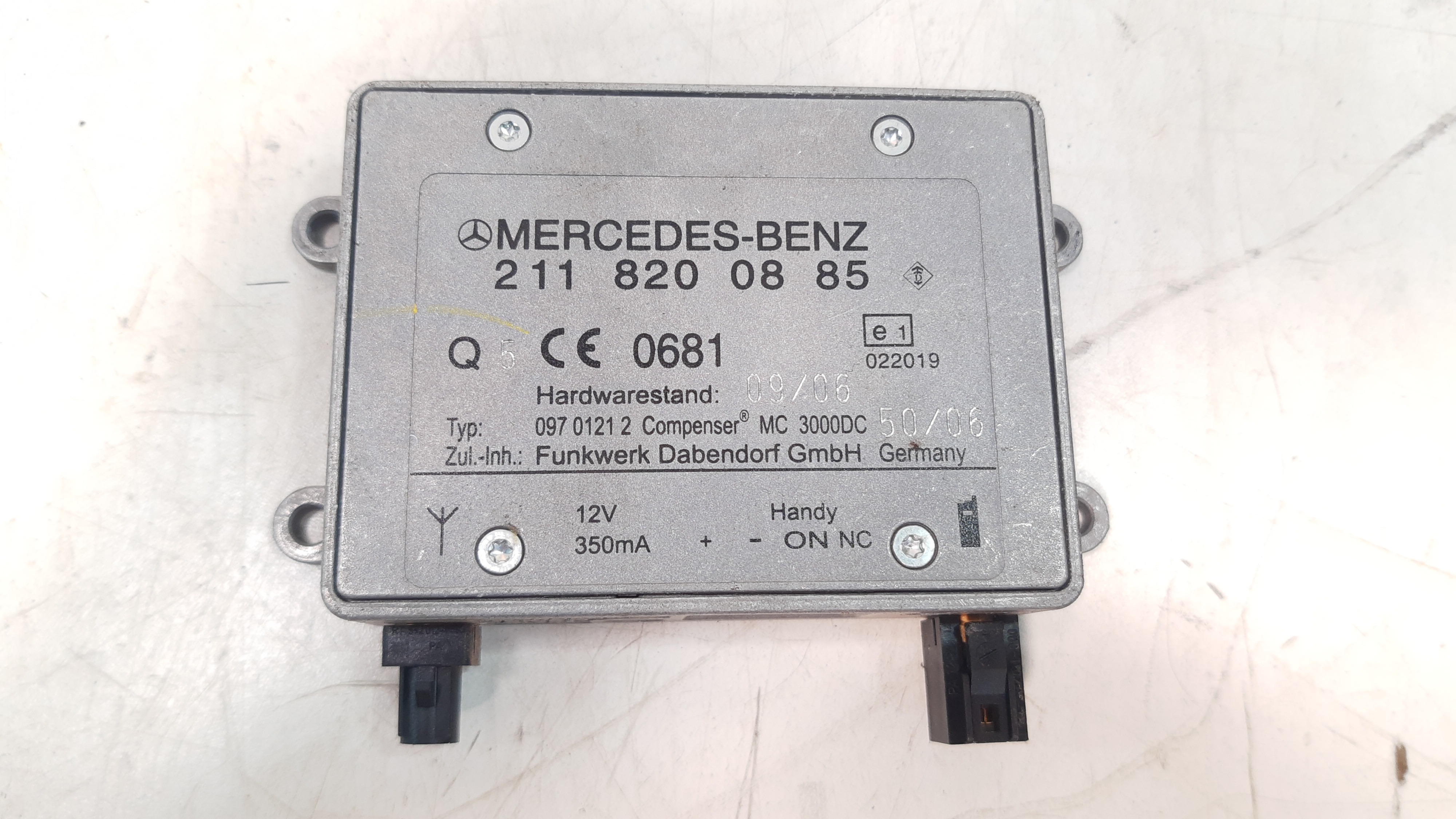 Módulo Amplificador Antena Mercedes Ml350 2006 Á 2009 Kd1
