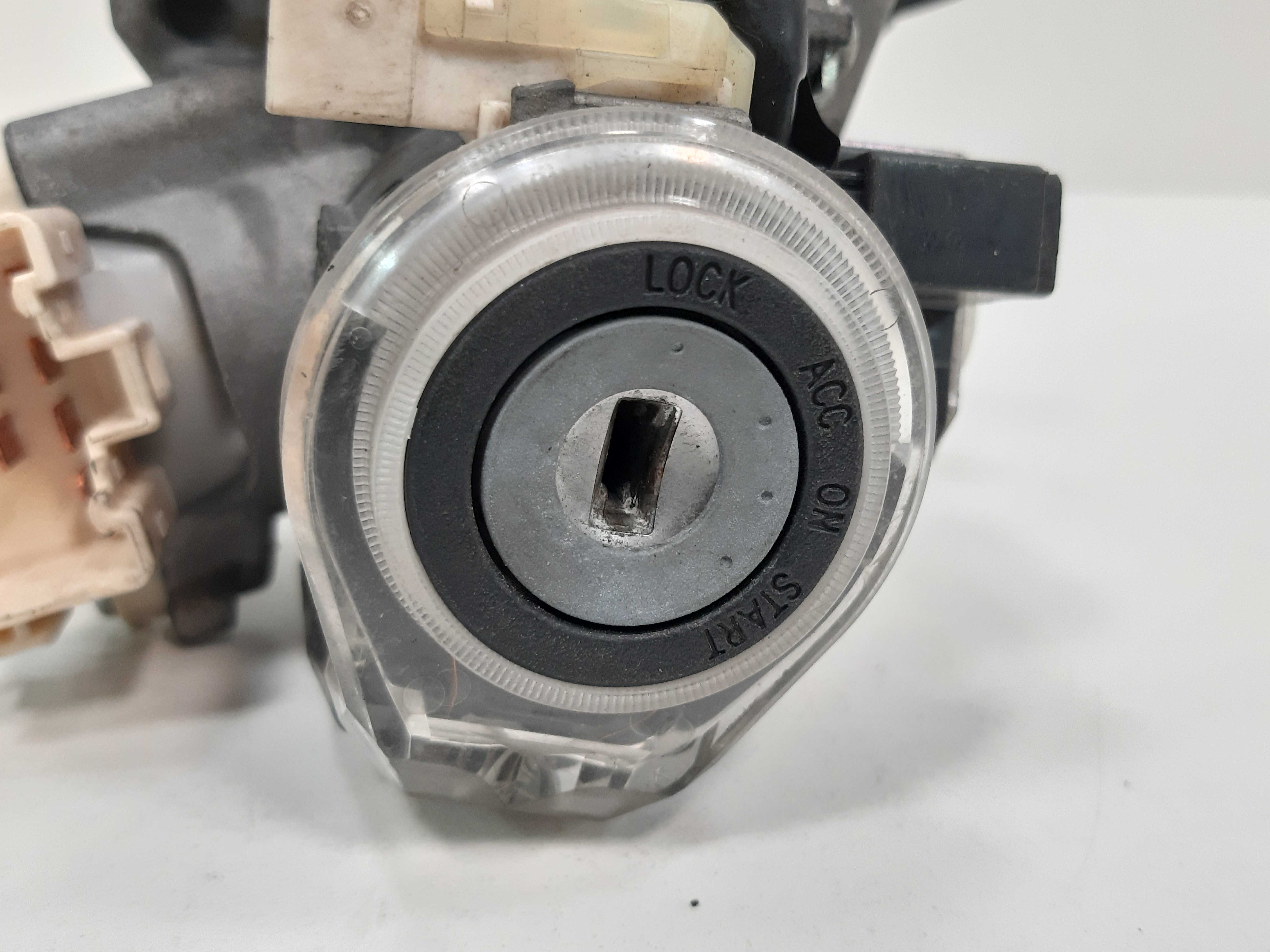 Estojo Chave Ignição Toyota Rav4 2012 2013 2014 2015