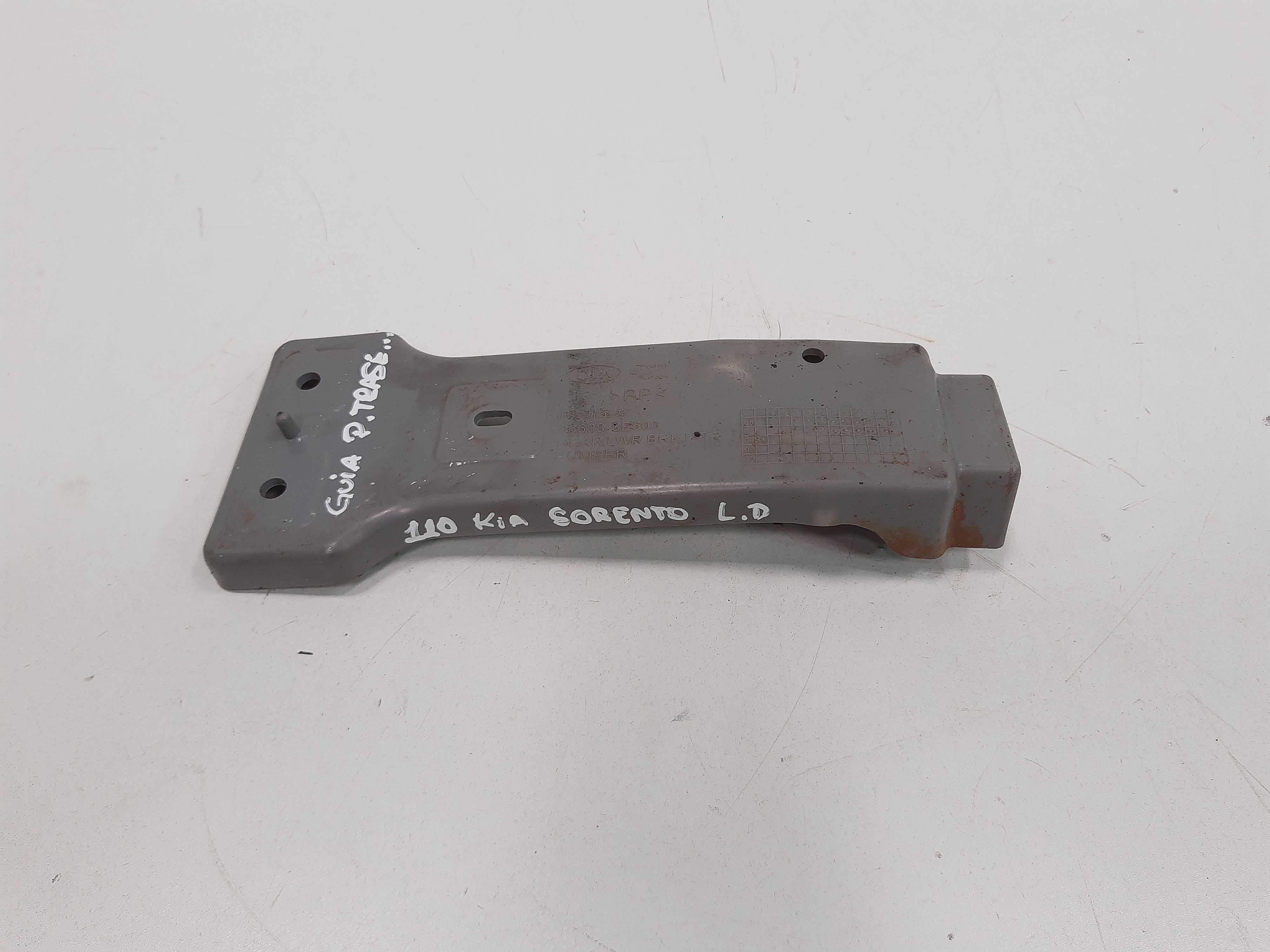 Suporte Parachoque Traseiro Direito Kia Sorento 2004 A 2009