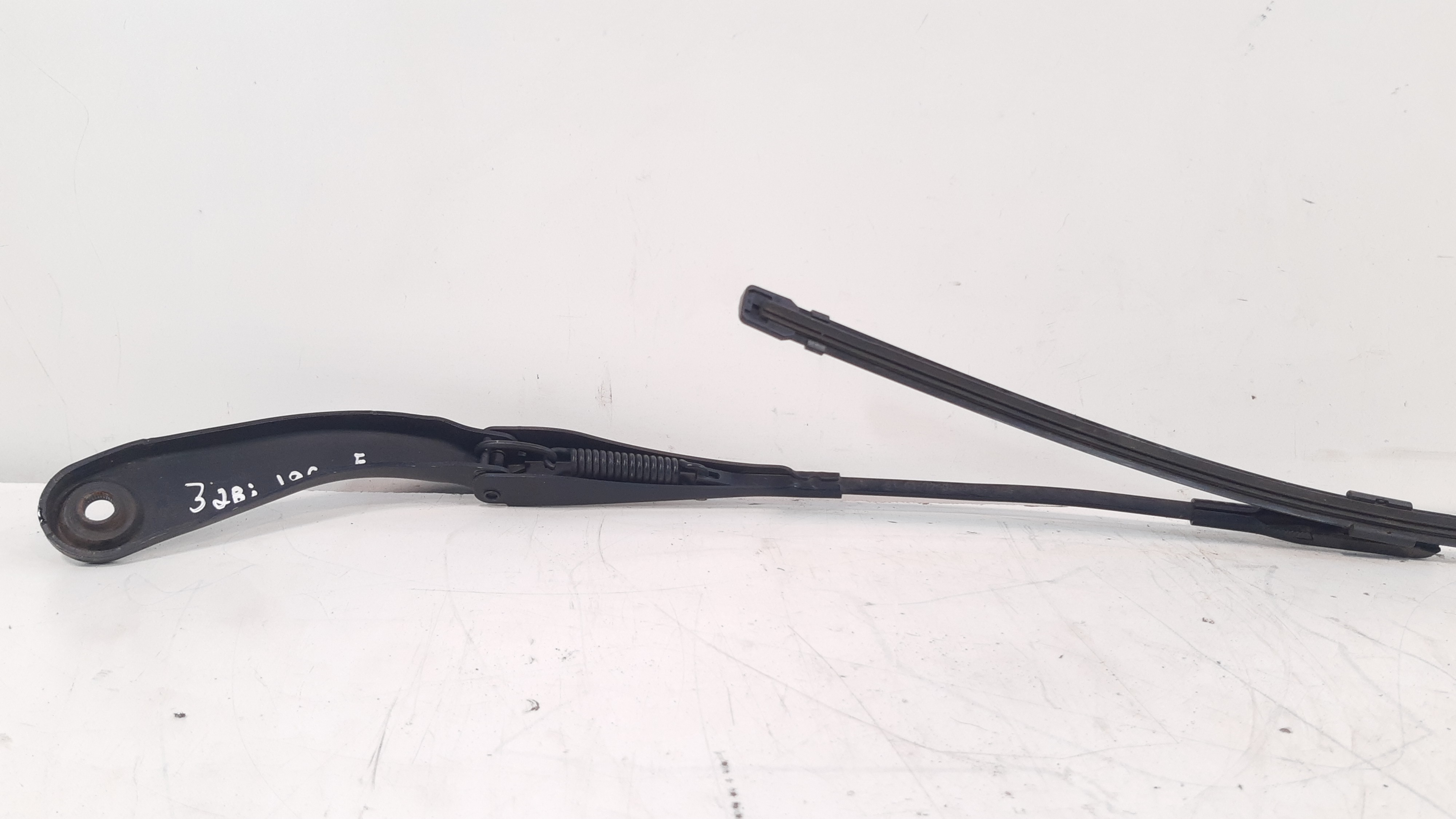 Braço Limpador Parabrisa Esquerdo Bmw 328i 2013 2014 Á 2017