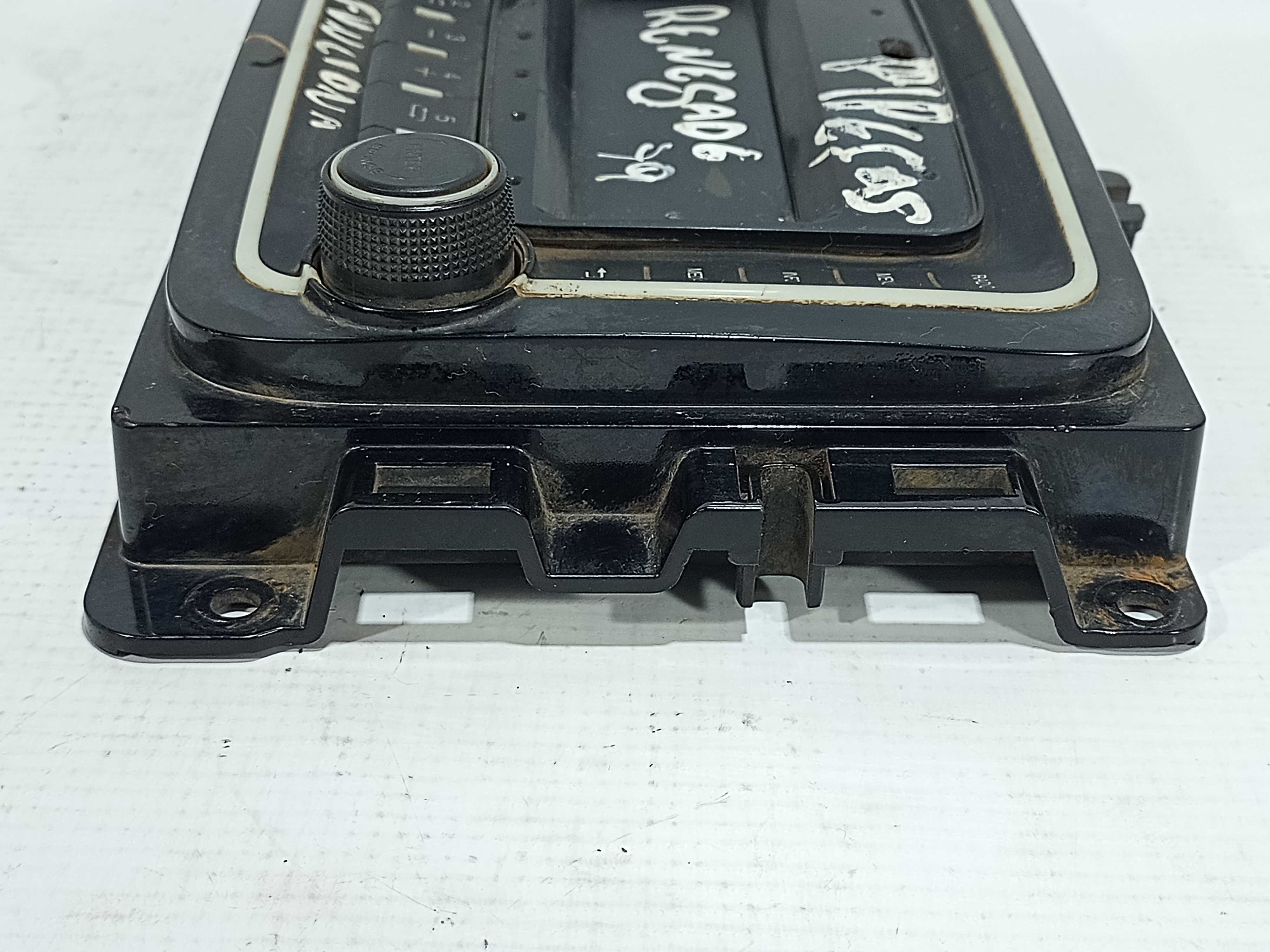 Rádio Para Peças Jeep Renegade 2016 2017 2018 2019 Á 2022