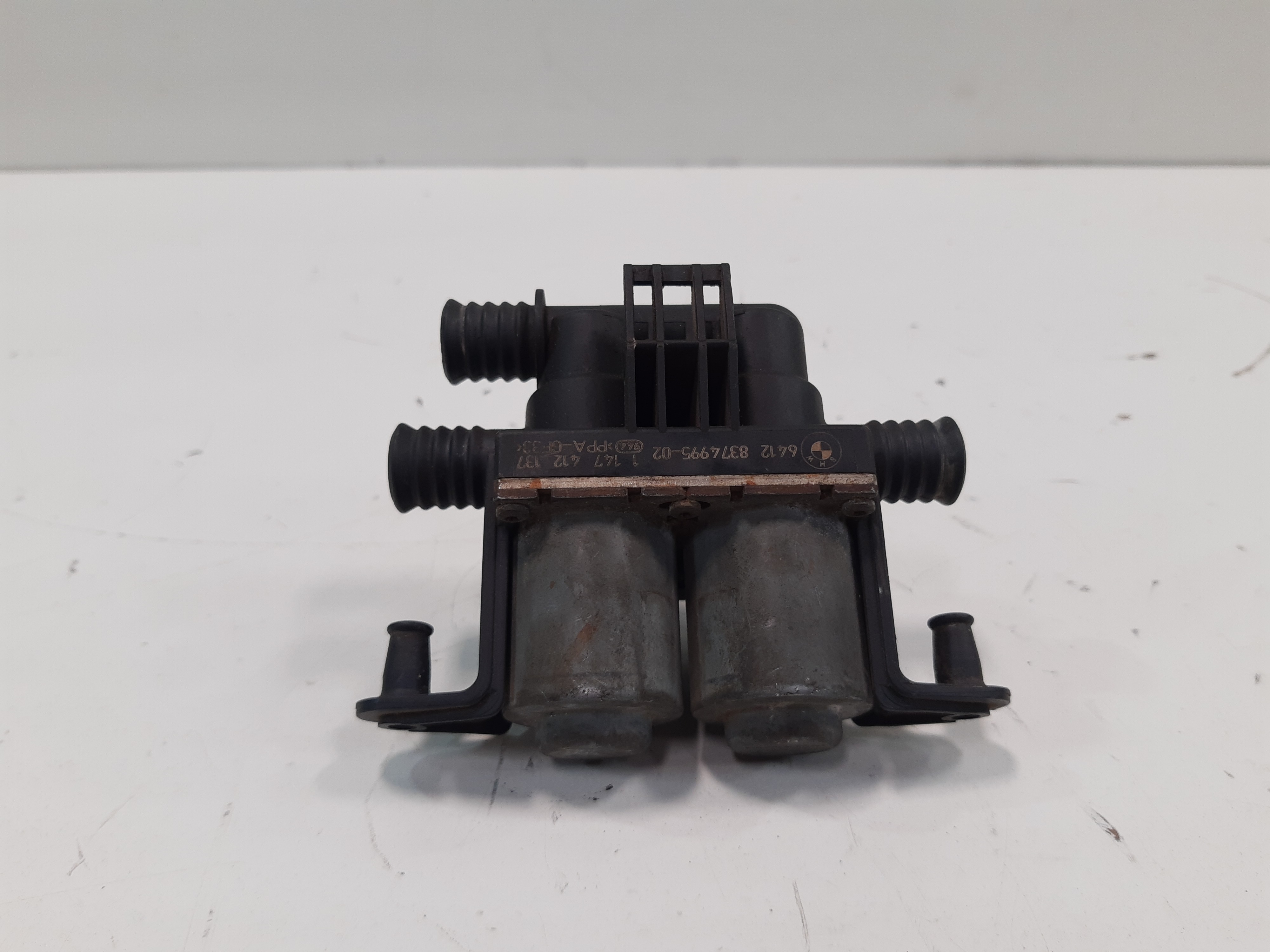 Válvula Aquecedor Duplo Válvula Solenoide Bmw X5 2000 Á 2006