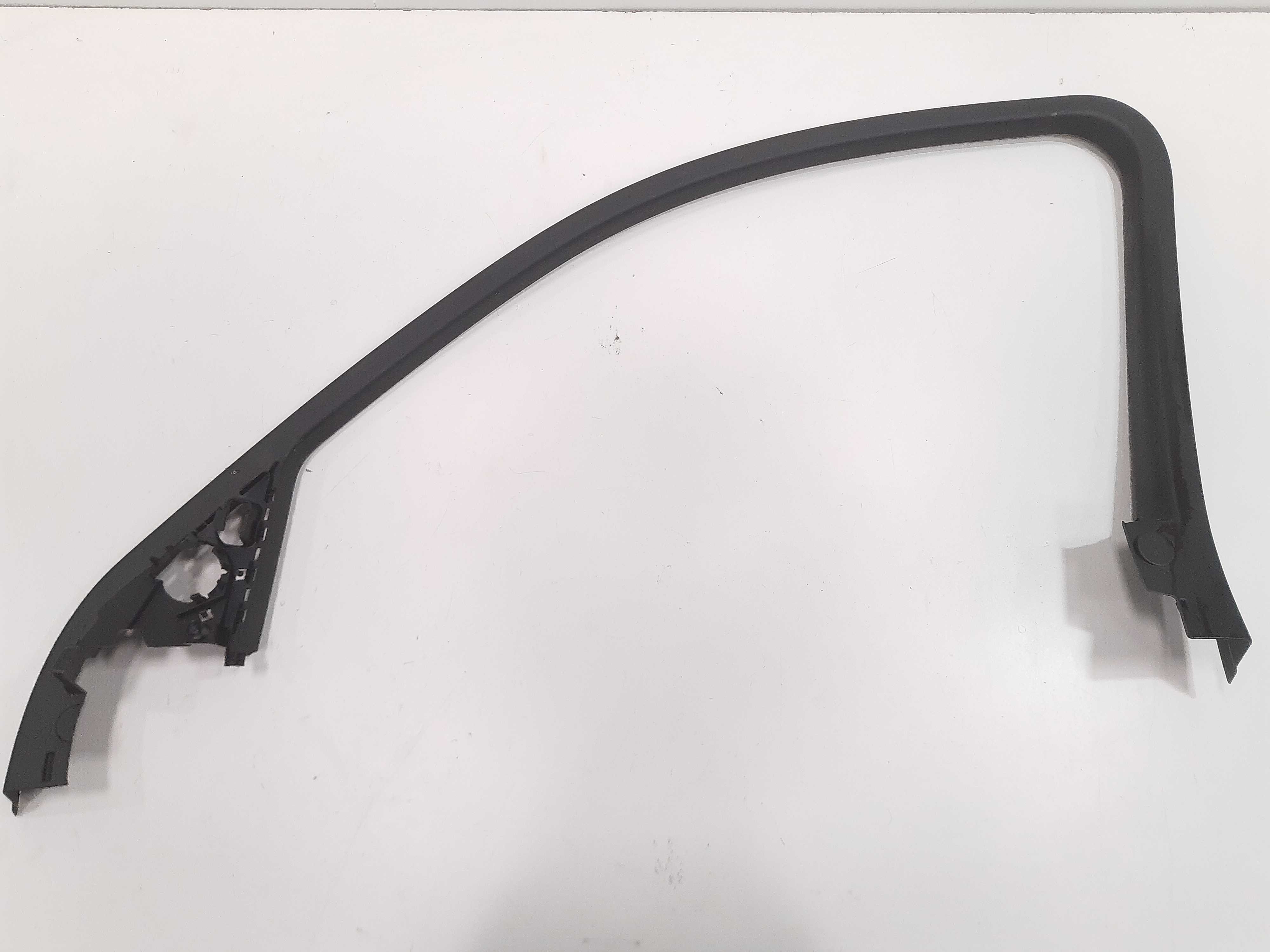 Guarnição Porta Dianteira Dir Audi Q3 2014 2015 Á 2018 Xx