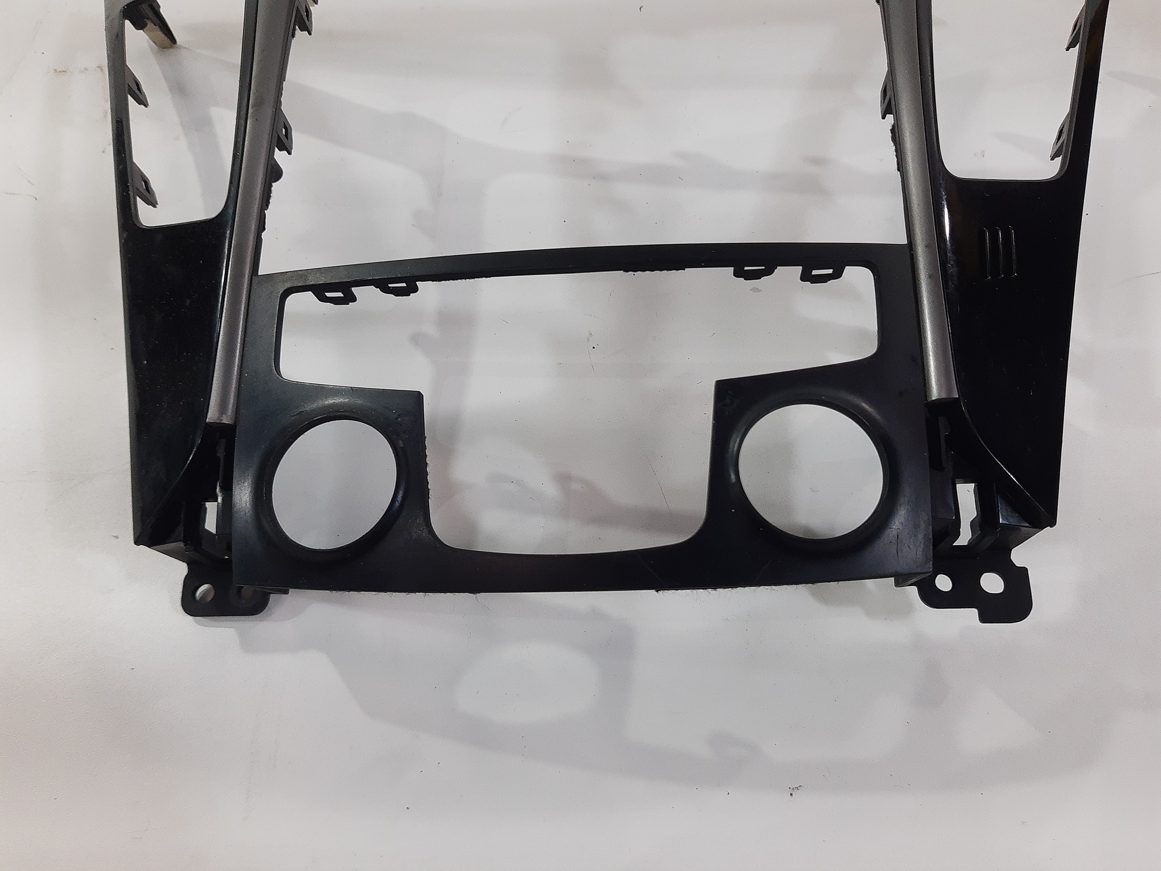Moldura Central Painel Tabelie Hyundai Sonata 2.4 2011 A 14