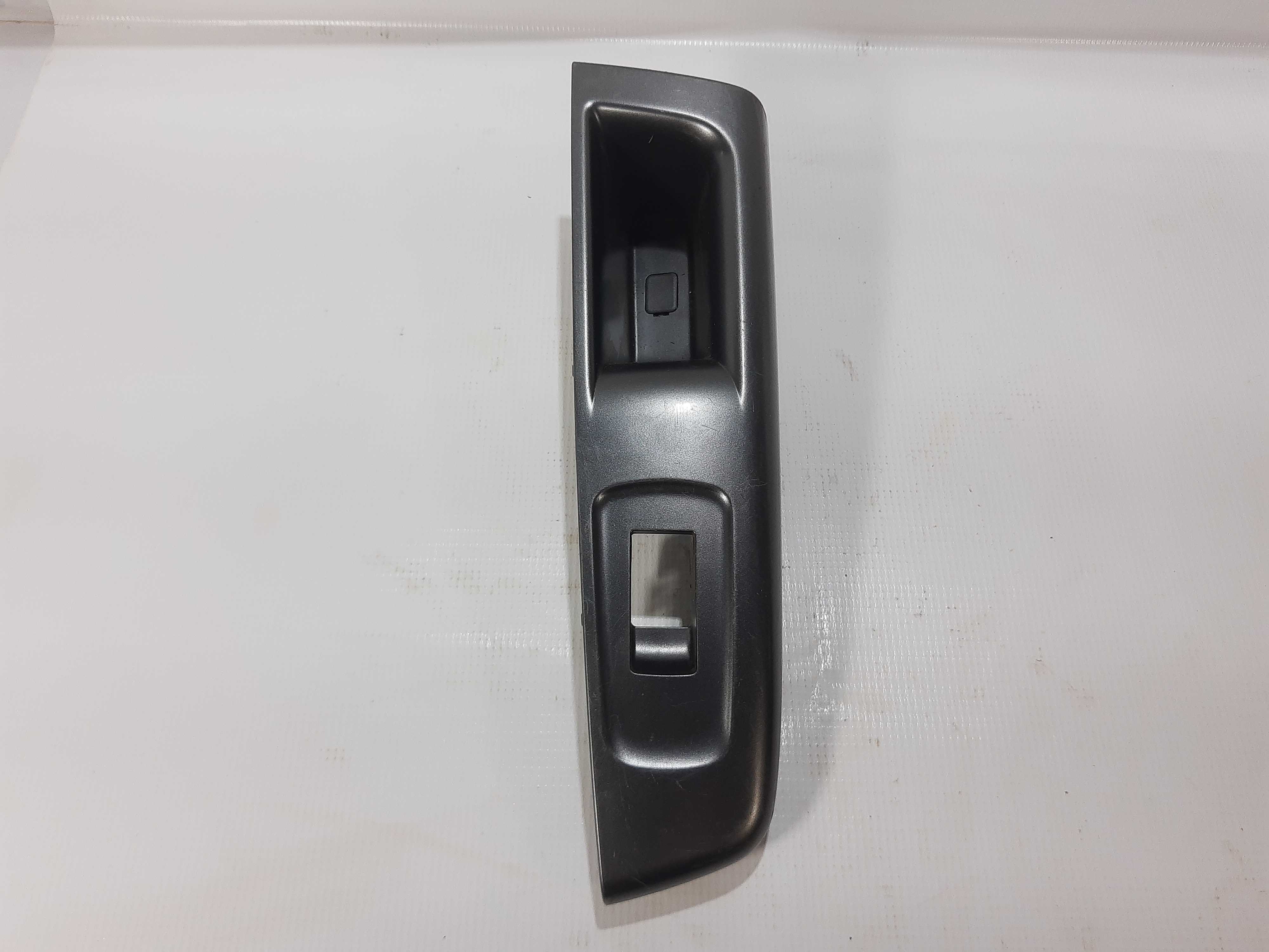 Moldura Comando Vidro Traseiro Esquerdo Impreza 2008 A 2012