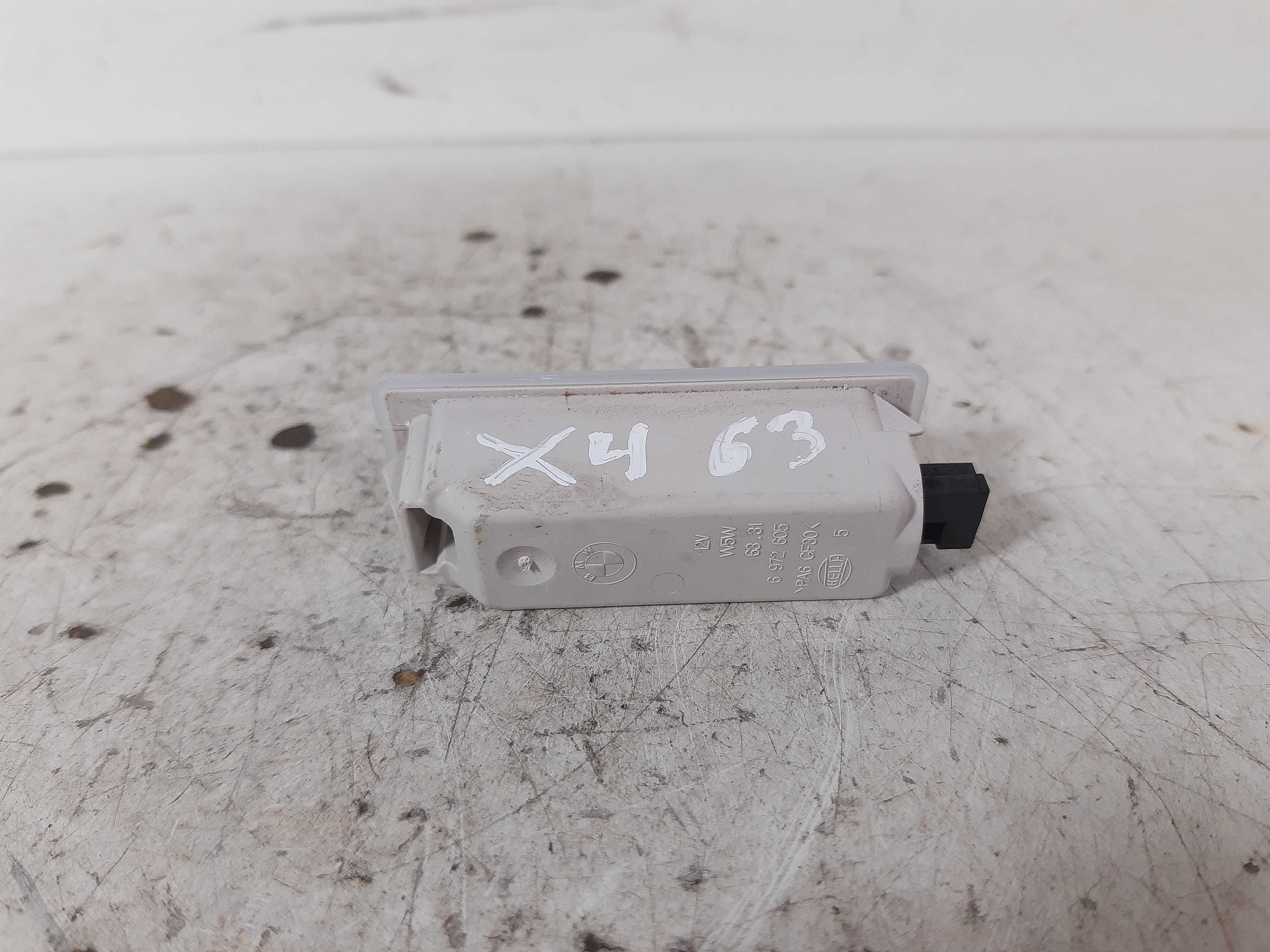 Luz Cortesia Porta Luvas Bmw X4 2015 2016 2017 2018