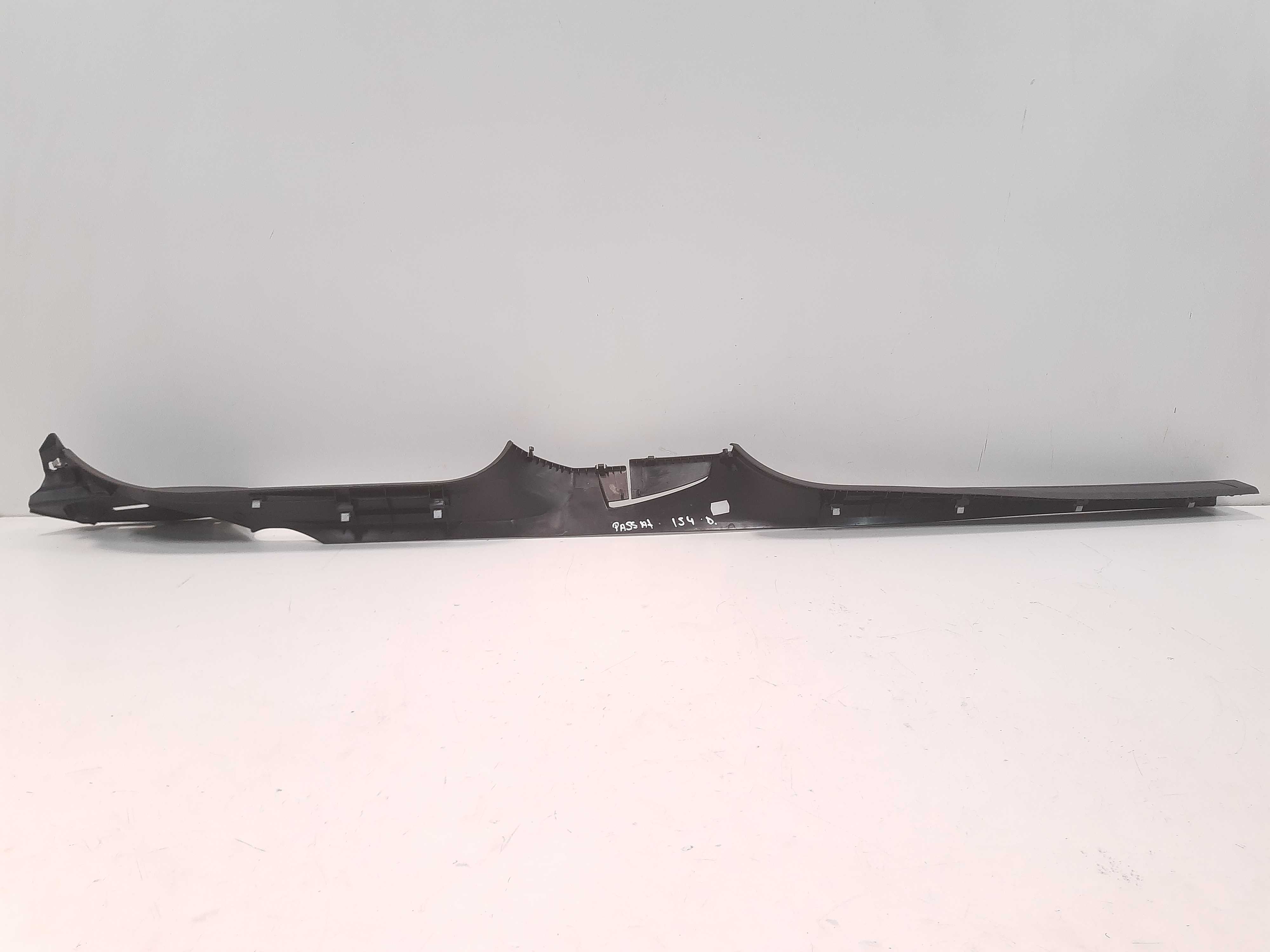 Moldura Friso Soleira Direito Volkswagen Passat 2006 Á 2010