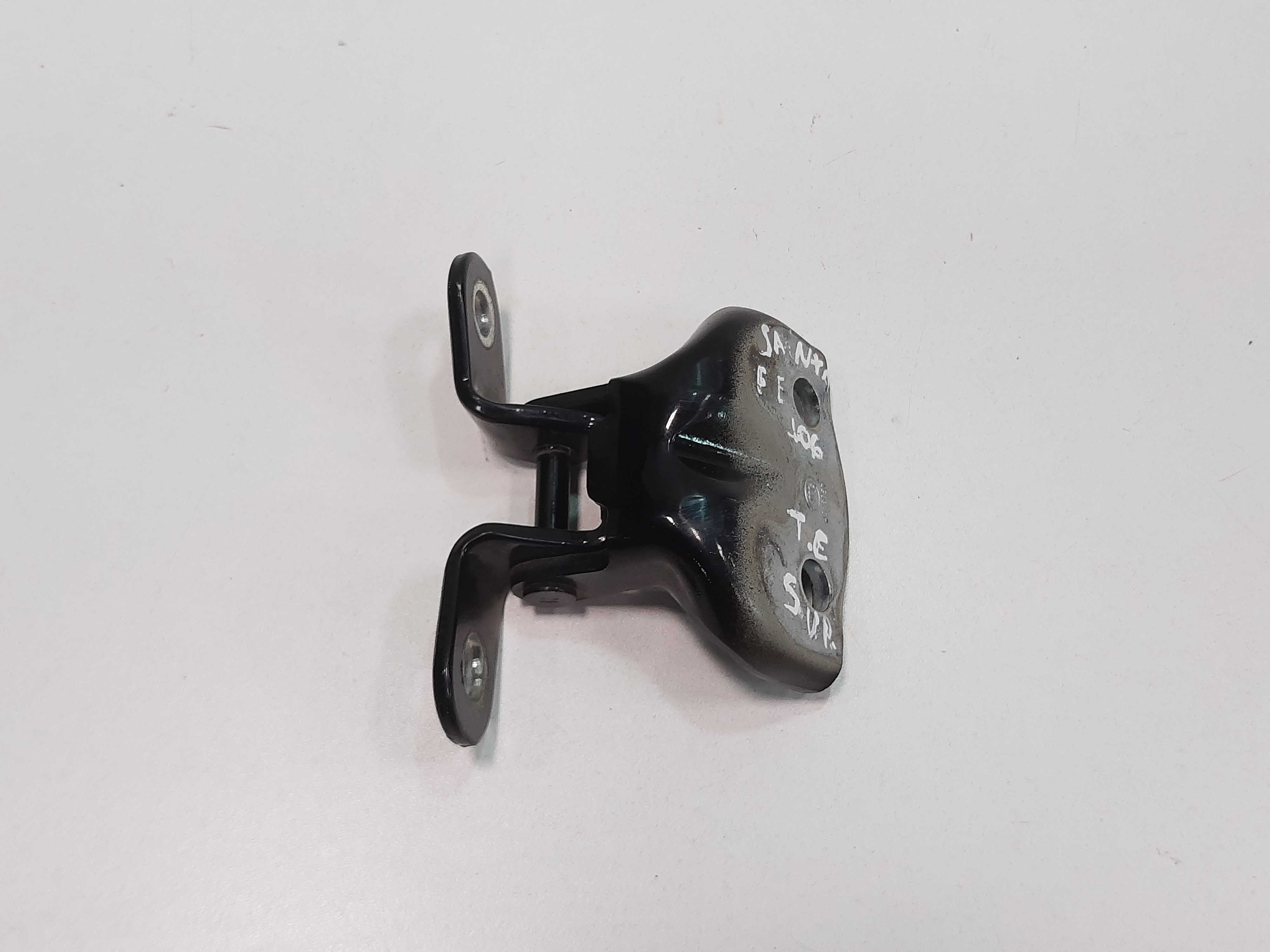Dobradiça Porta Traseira Esq Hyundai Santa Fé 2006 A 2012