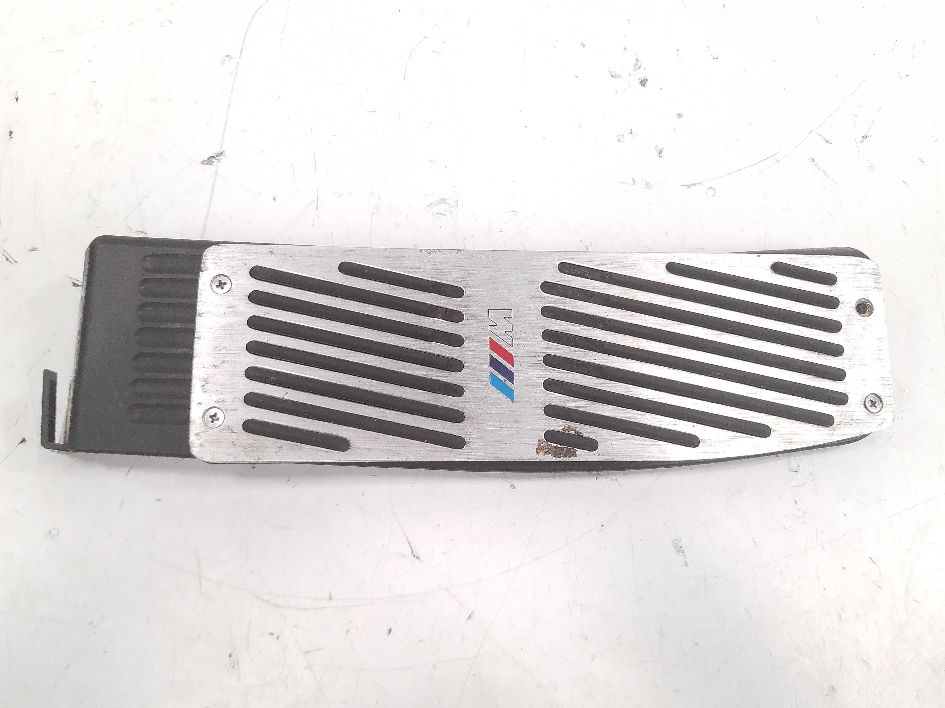 Apoio Pé Bmw 320i E90 2006 2007 2008 2009 2010 2011 Á 2012