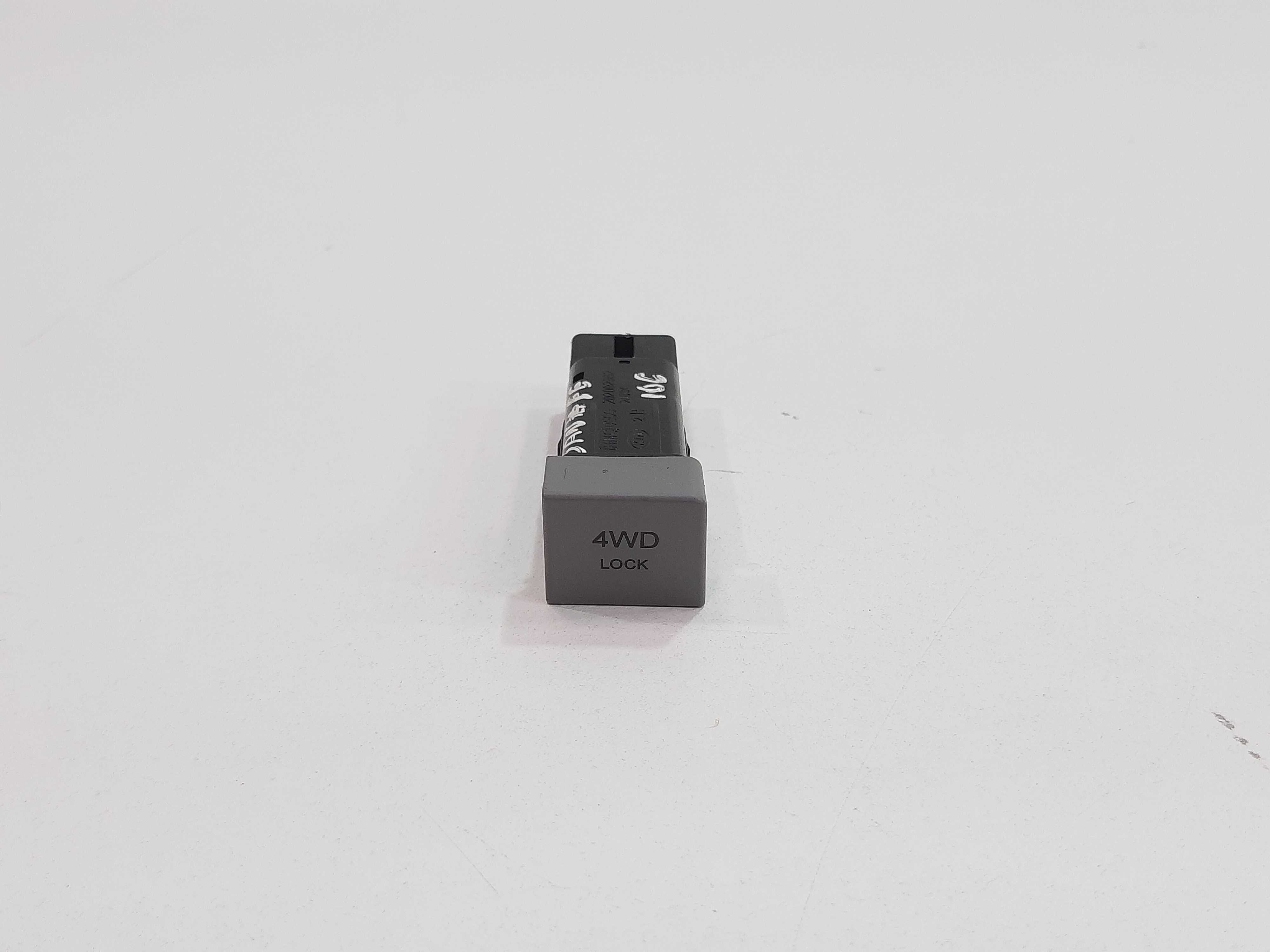 Botão Interruptor Tração 4wd Hyundai Santa Fé 2006 A 2012