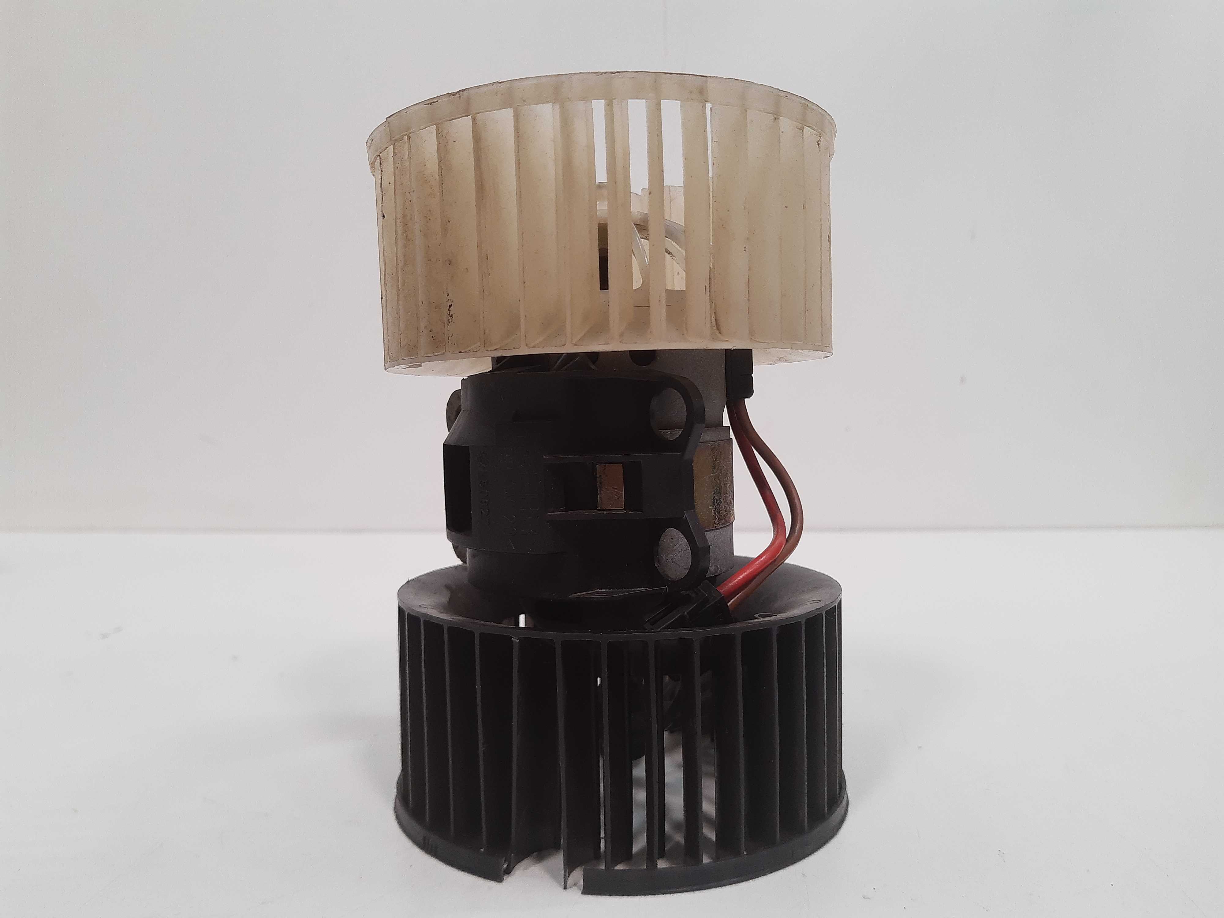 Motor Ventilação Interna Bmw 323i 1998 Á 2006 C/ Avaria