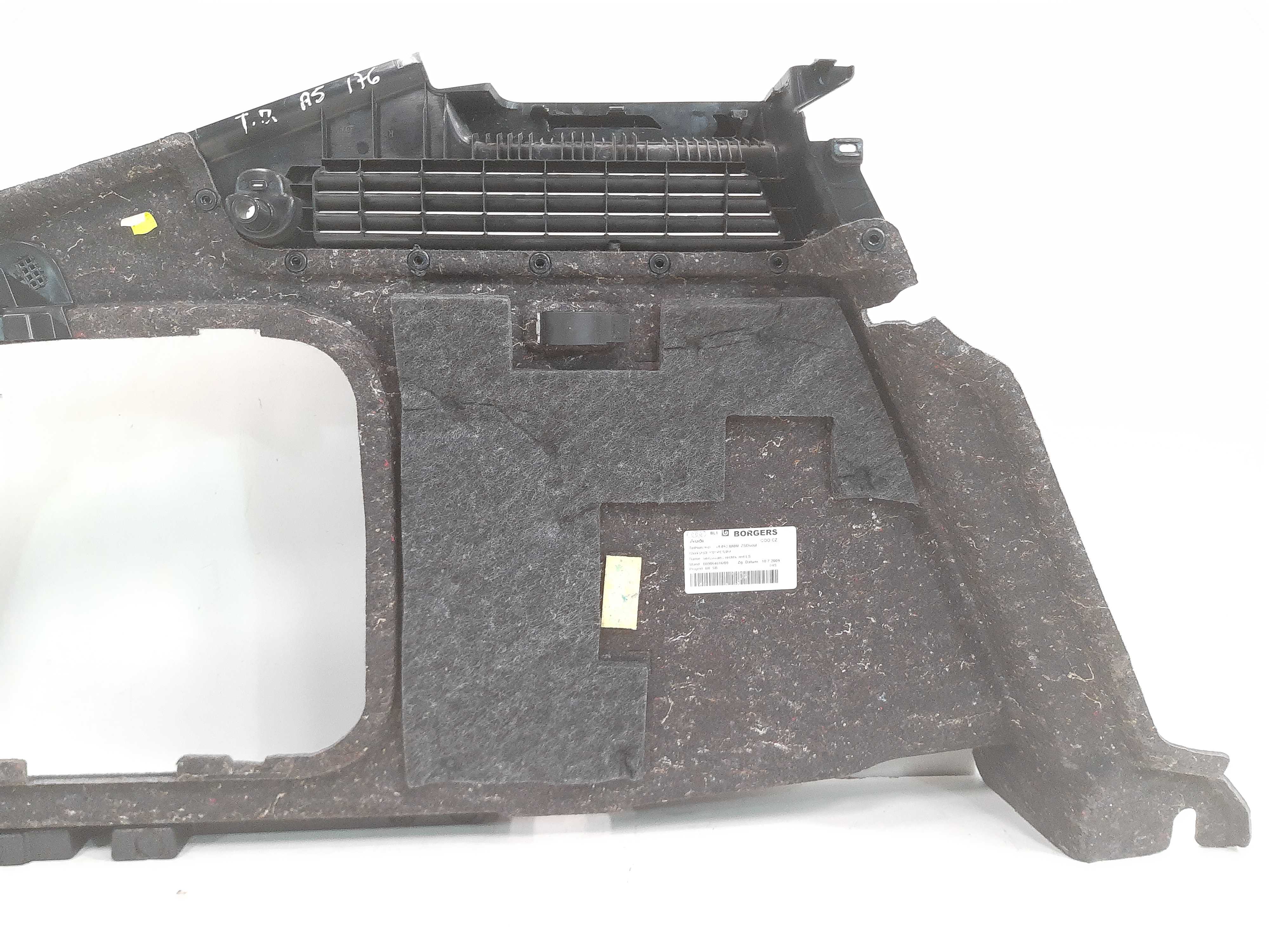 Acabamento Lateral Direito Porta Mala Audi A5 2012 Á 2016 Xx