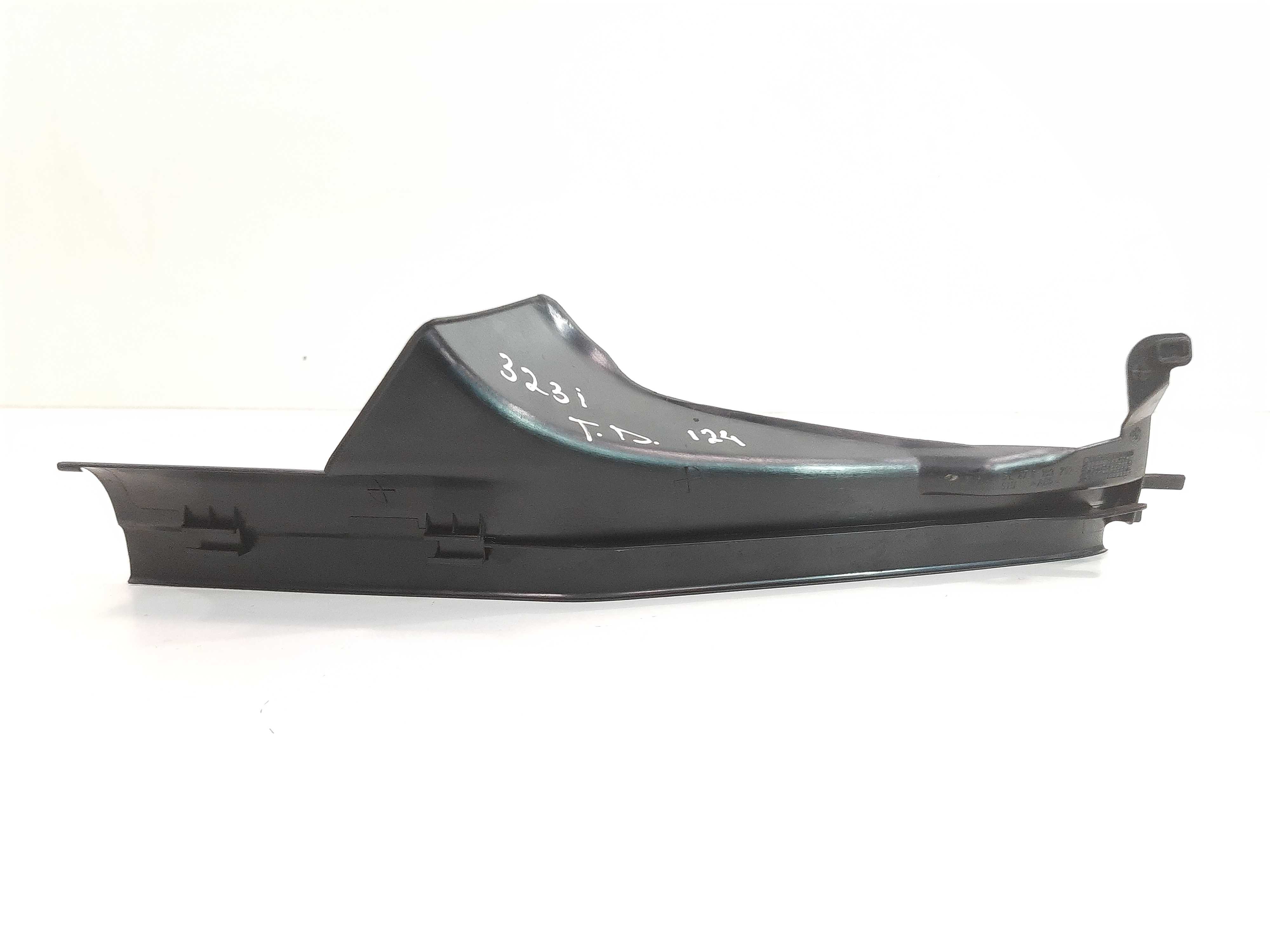 Soleira Traseira Direita Bmw 323i E46 1998 1999 2000 Xx
