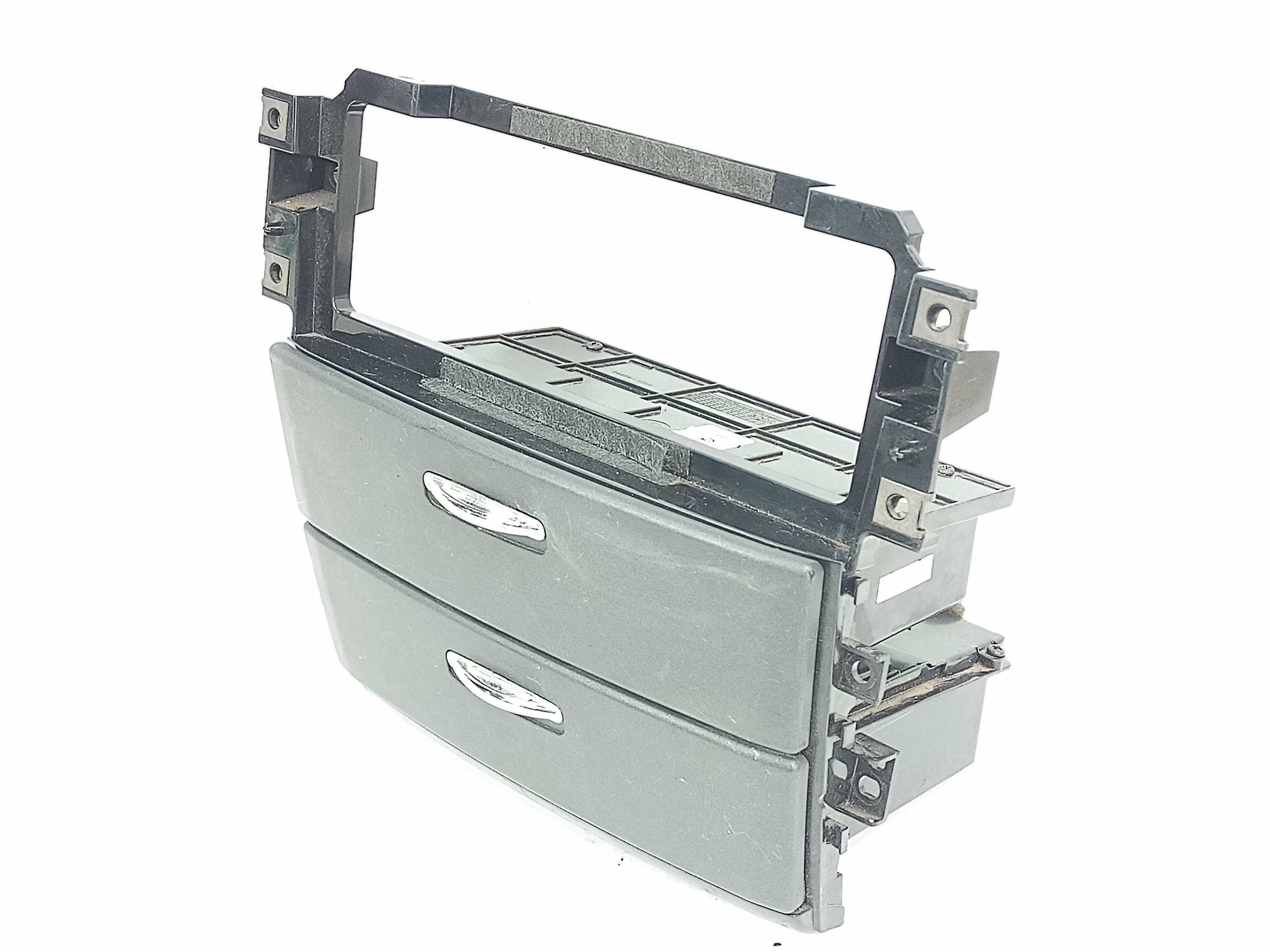 Porta Objetos Cinzeiro Console Kia Sorento 2004 2005 Á 2009