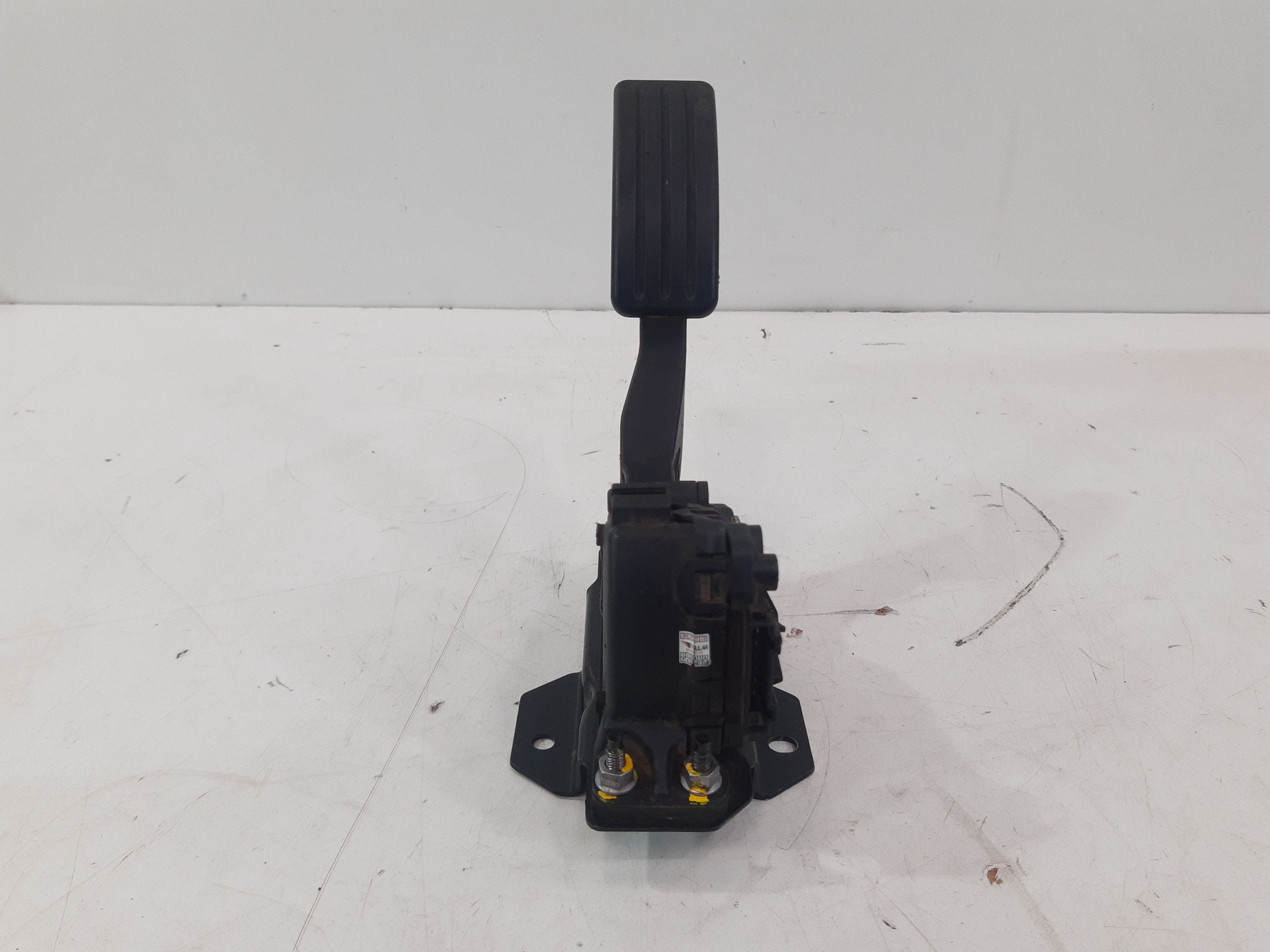 Pedal Acelerador Renault Duster 2015 2016 Á 2020 8200589366d