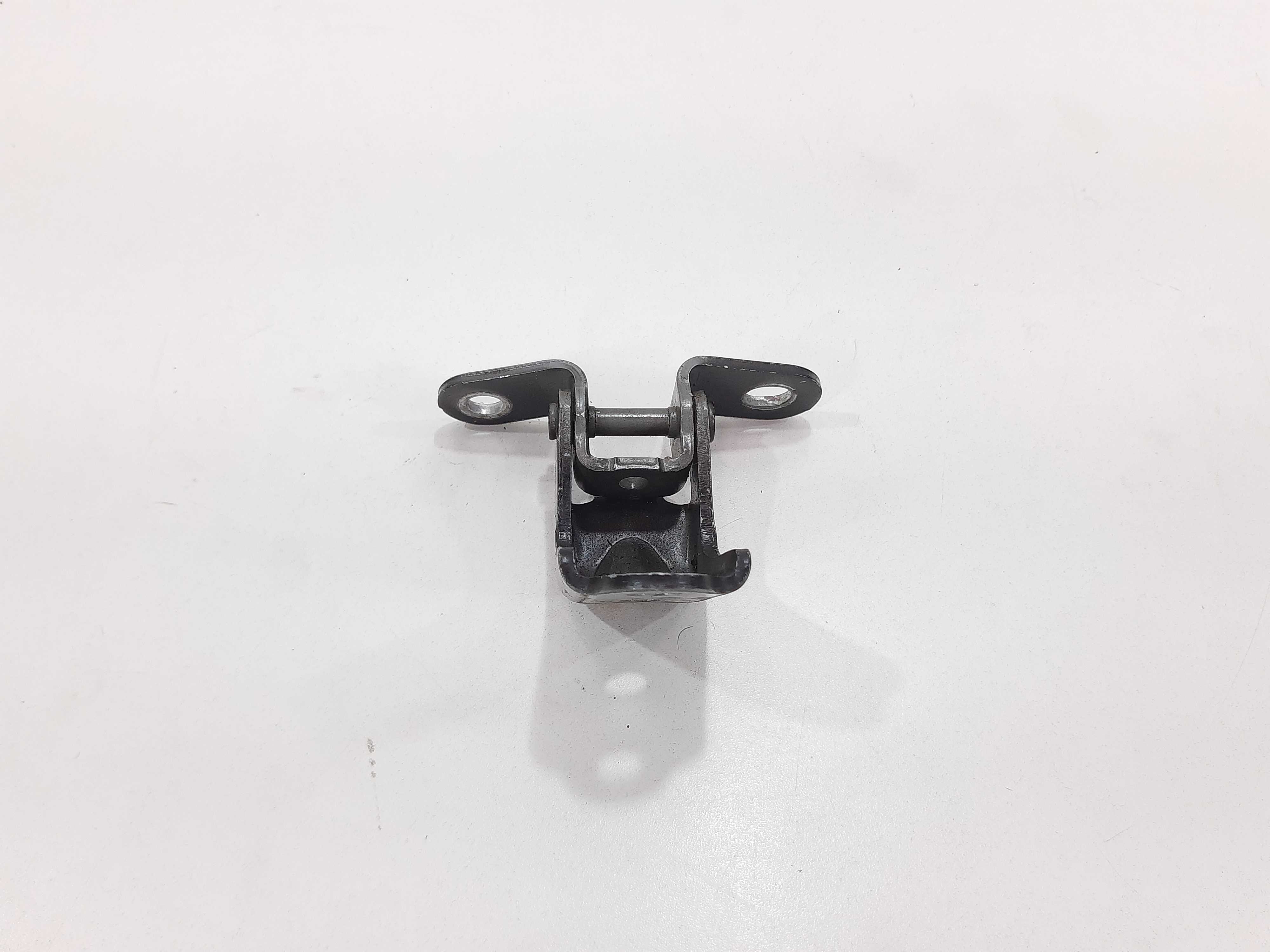 Dobradiça Inferior Porta Dianteira Direita Ix35 2010 A 2015