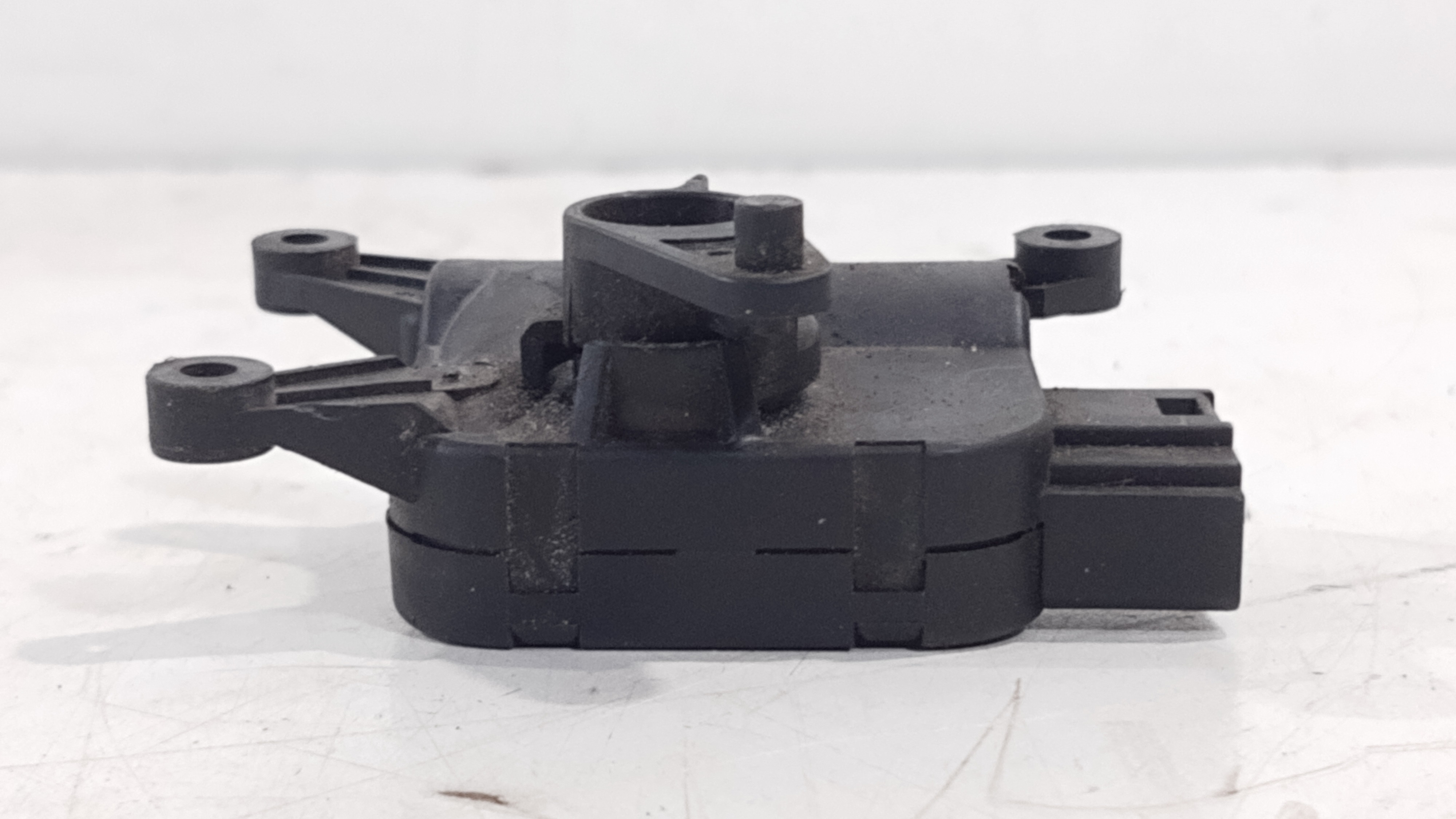 Motor Atuador Caixa Ar Volkswagem Touareg 2005 2006 Á 2008