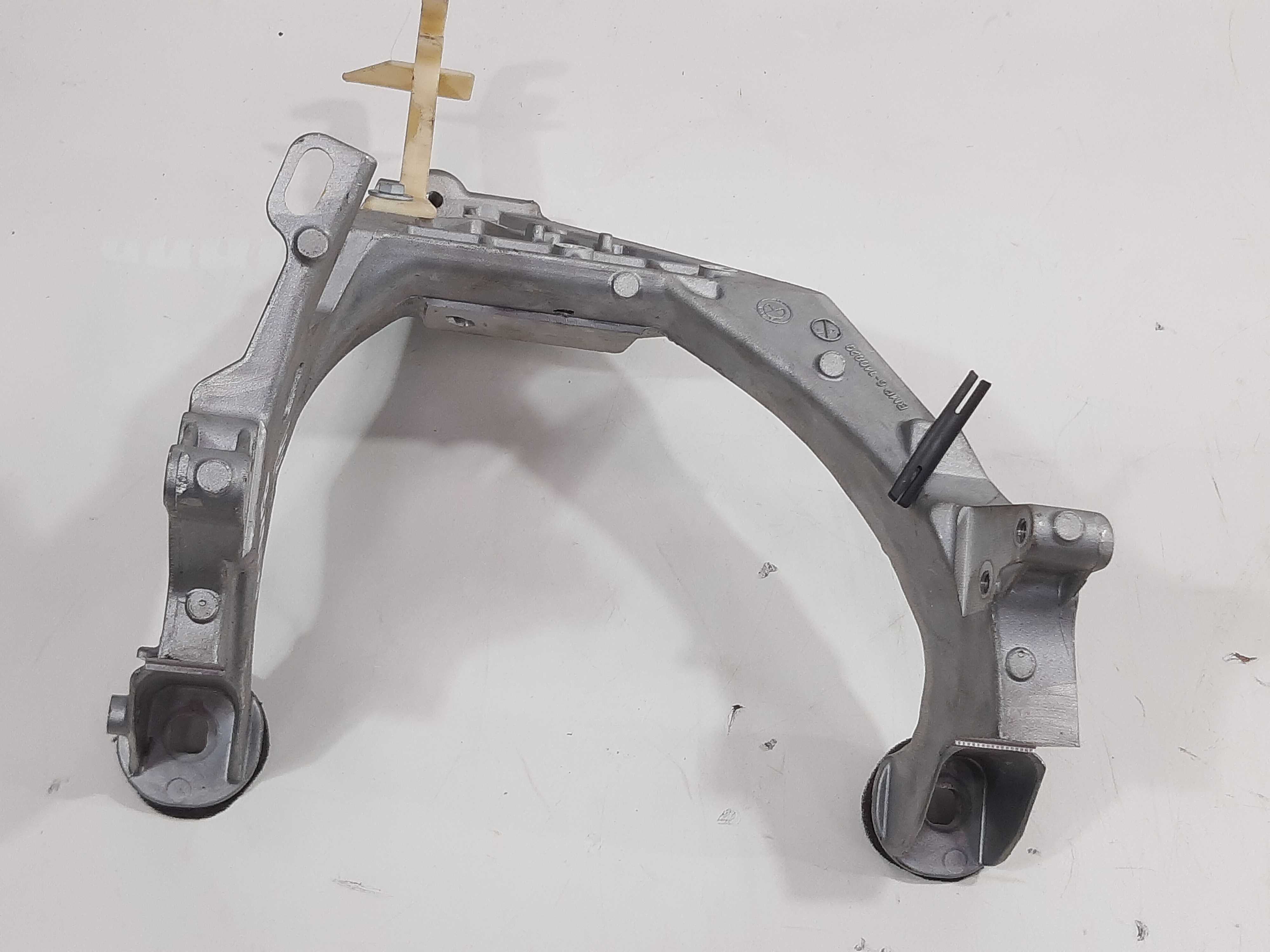 Suporte Coluna Bmw 750i 4.4 V8 2011 2012 A 2015