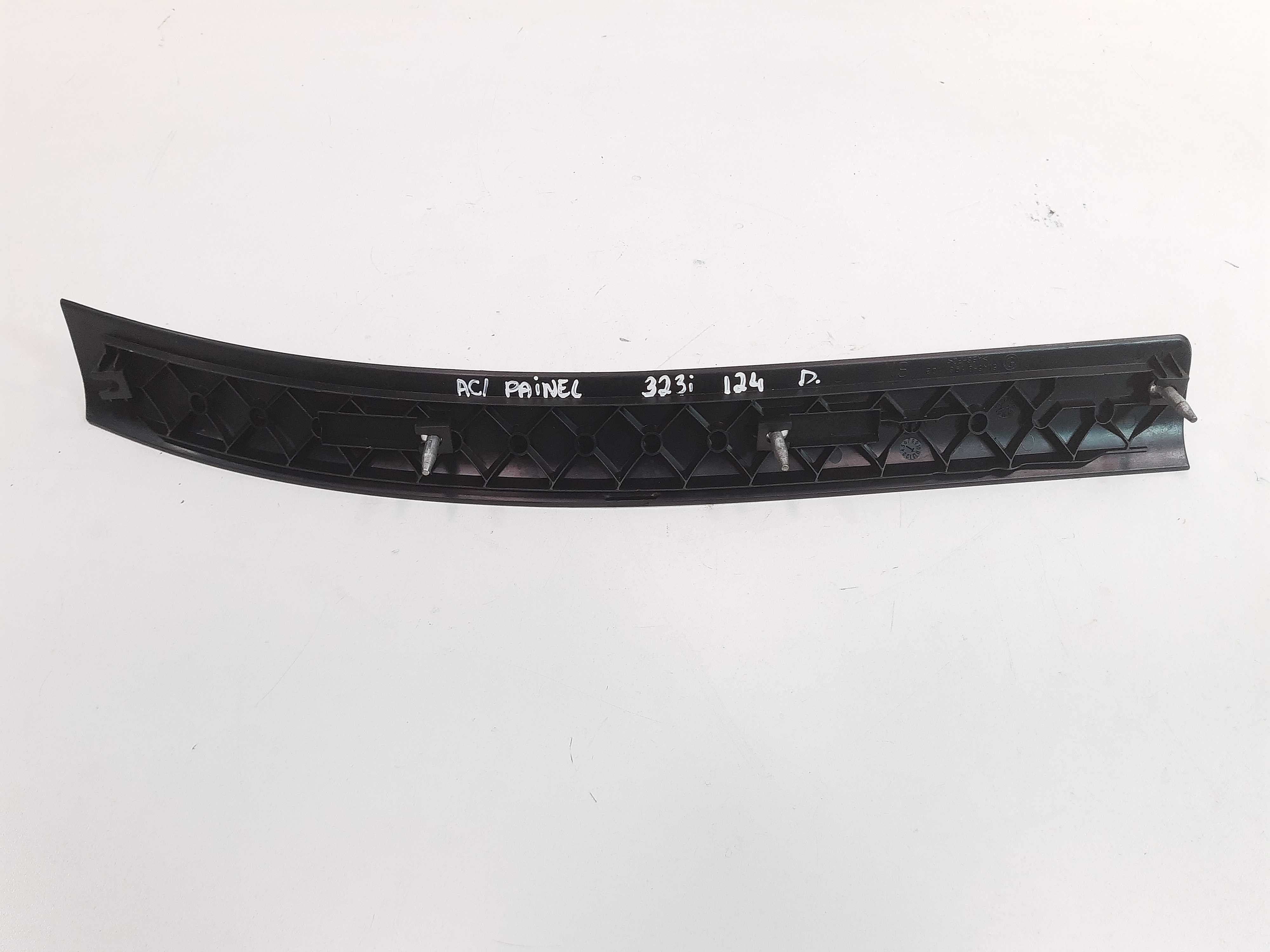 Acabamento Moldura Painel Direito Bmw 323i 1998 Á 2002 Xx