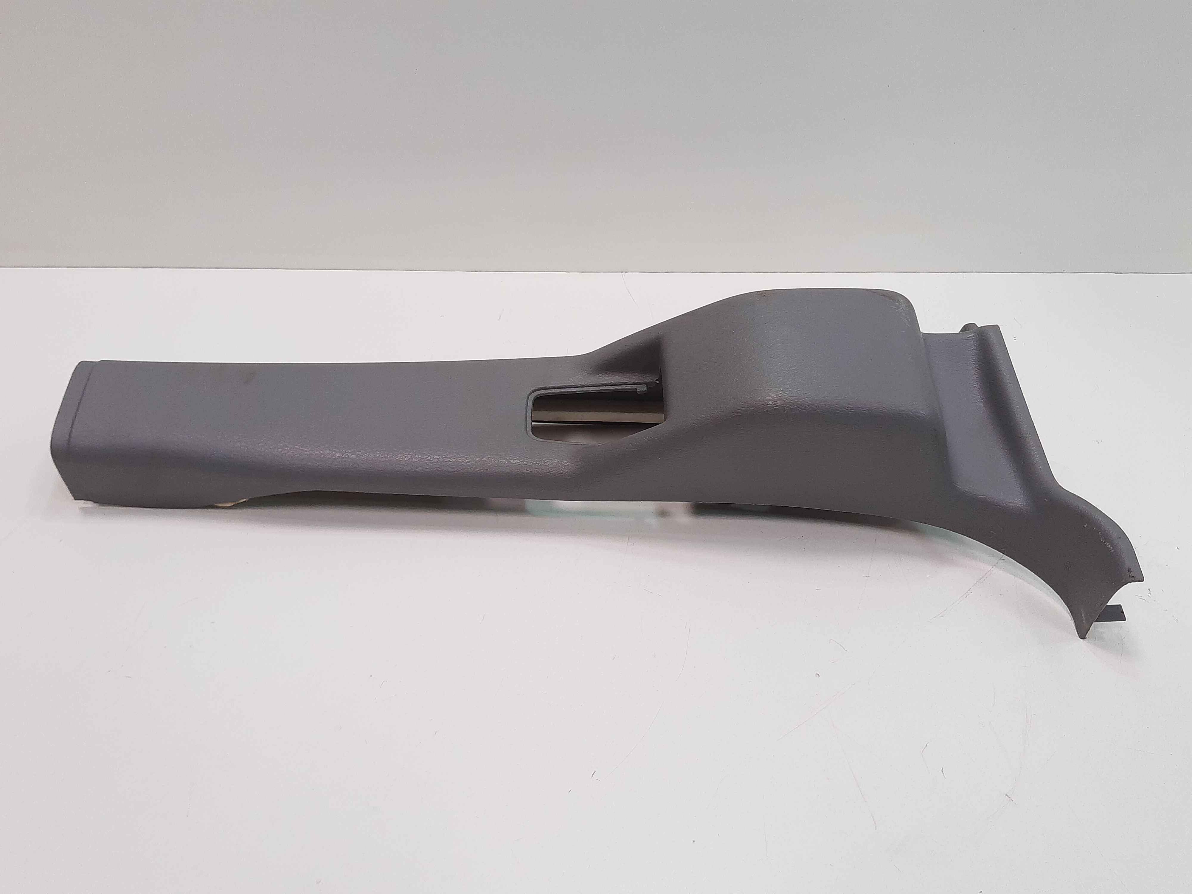 Moldura Coluna Interna Direita Grand Caravan 1997 A 2003