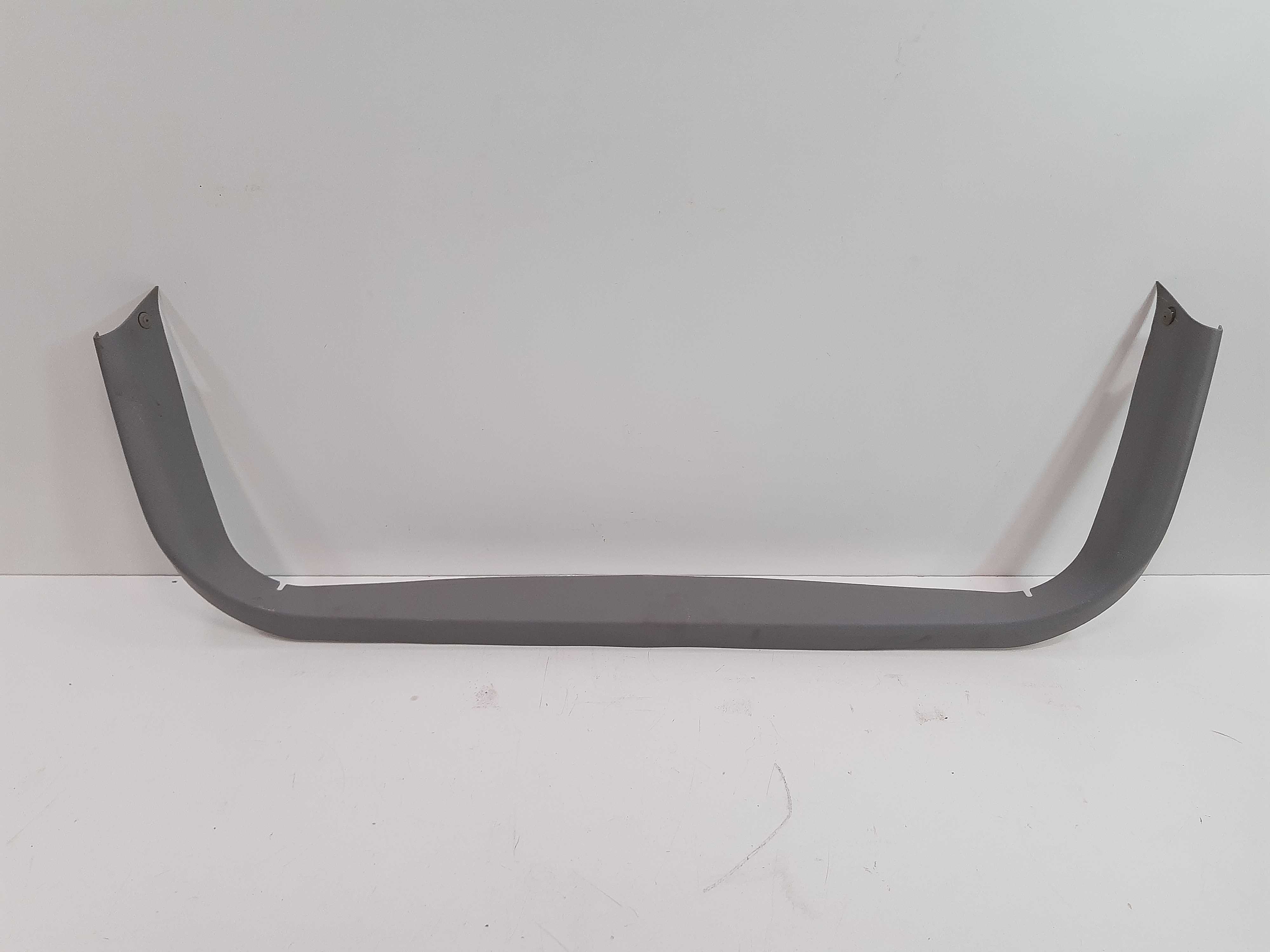 Moldura Interna Superior Tampa Traseira Sorento 2004 A 2009