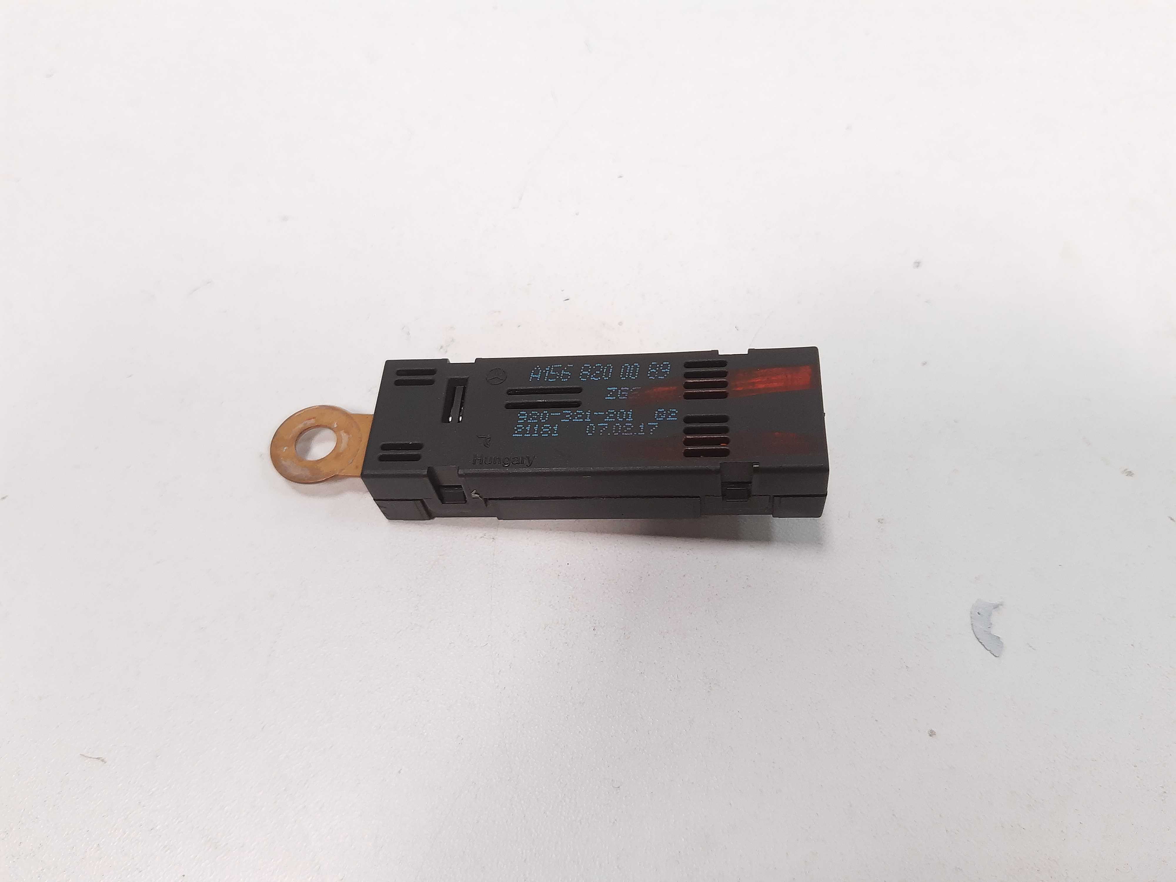 Sensor Amplificador Antena Mercedes C200 C250 C300 15 Á 18