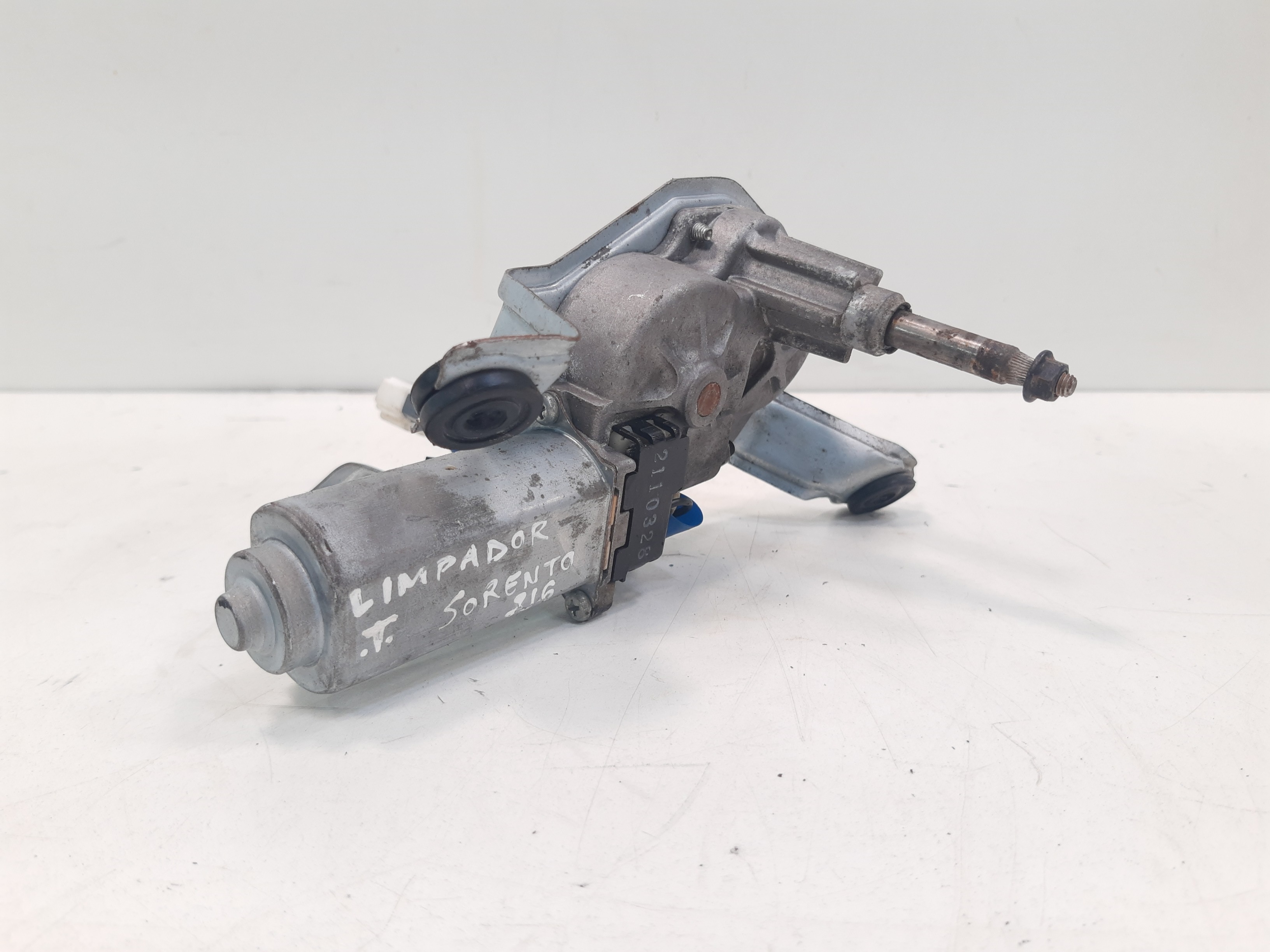 Motor Limpador Vigia Tras. Kia Sorento 2010 2011 Á 2015 Xx
