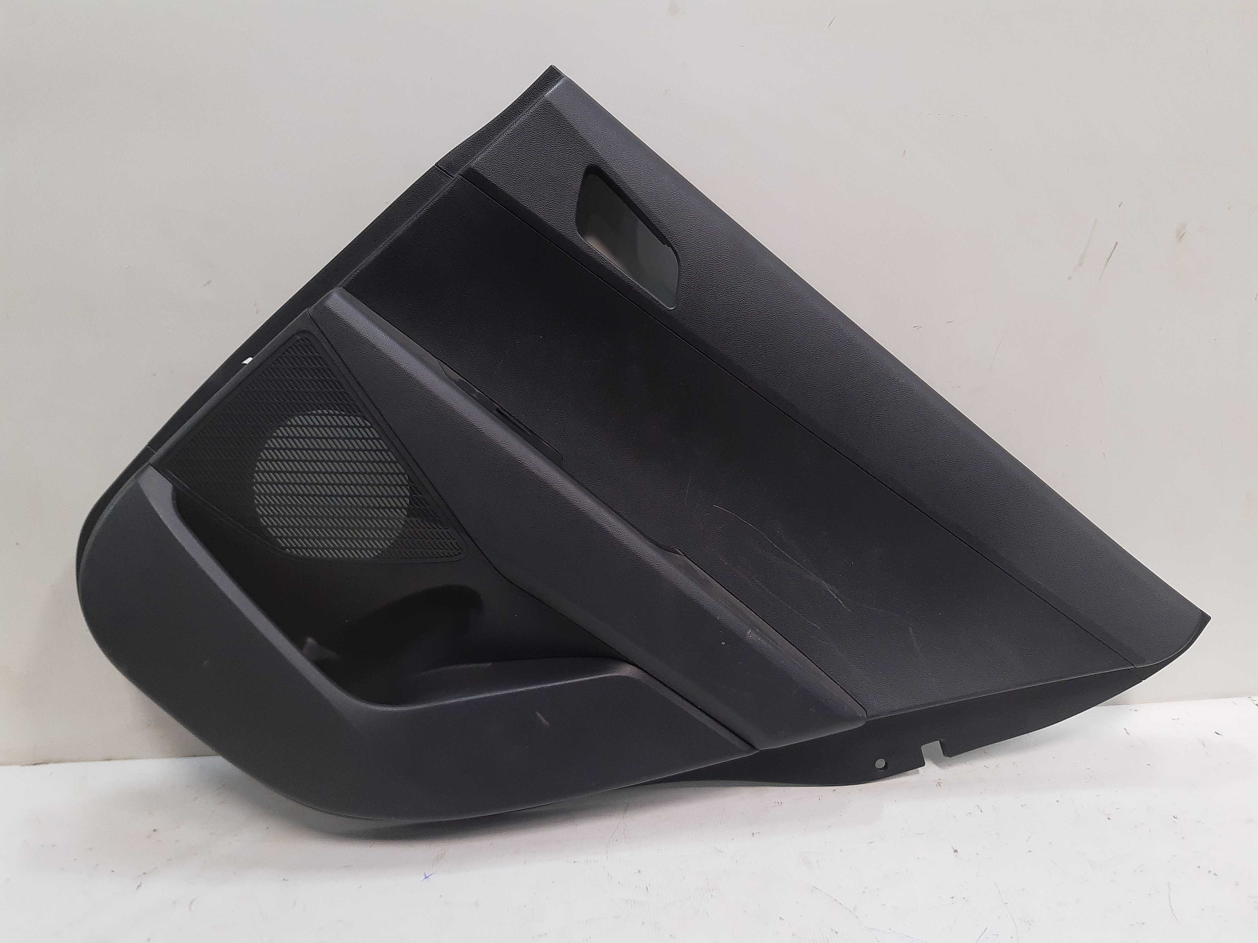 Forro Porta Traseira Direita Hyundai Creta 2017 2018 A 2020 Preto