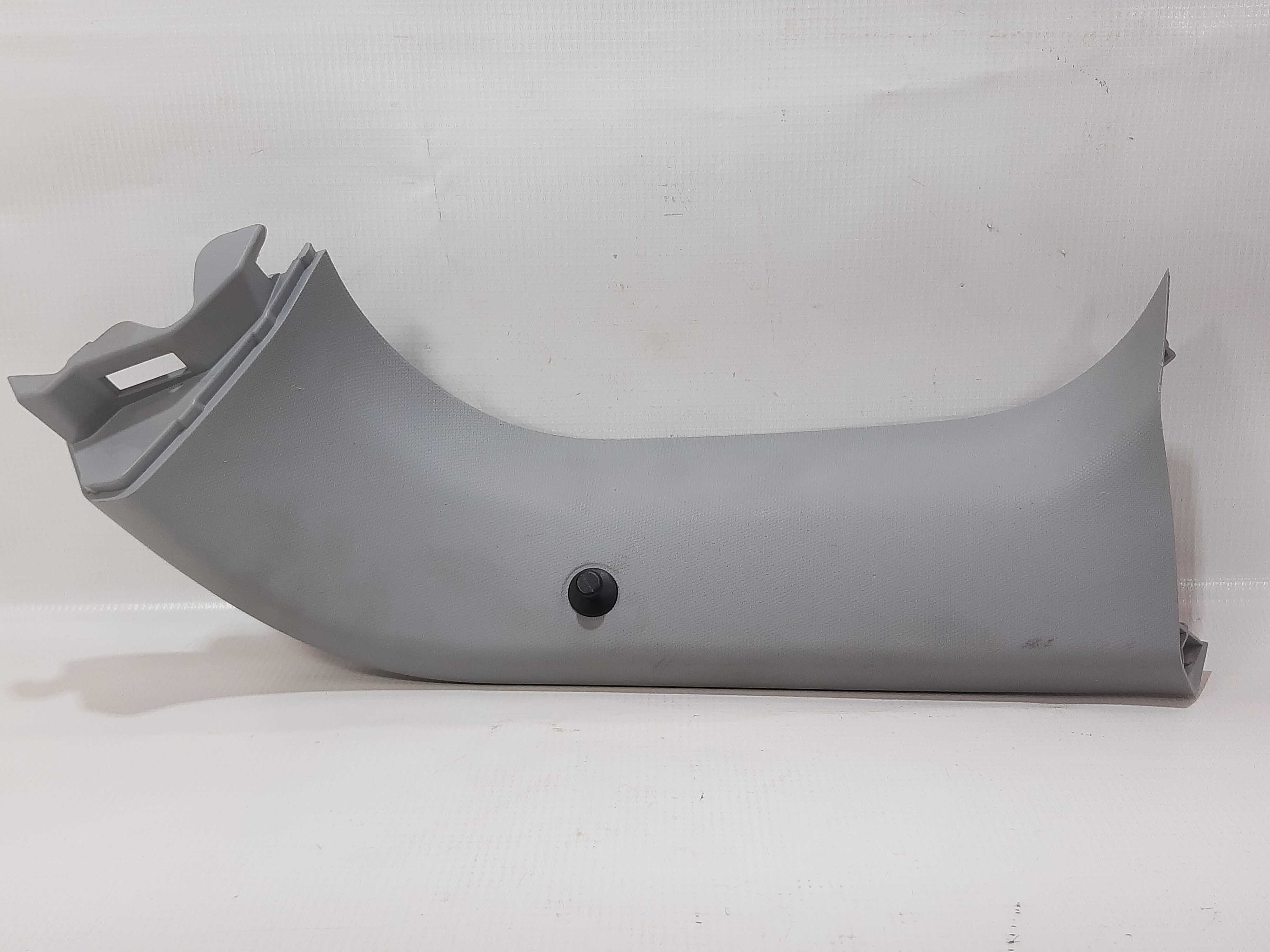 Moldura Coluna Traseira Direita Tiggo 5x 19 A 2020 Avaria