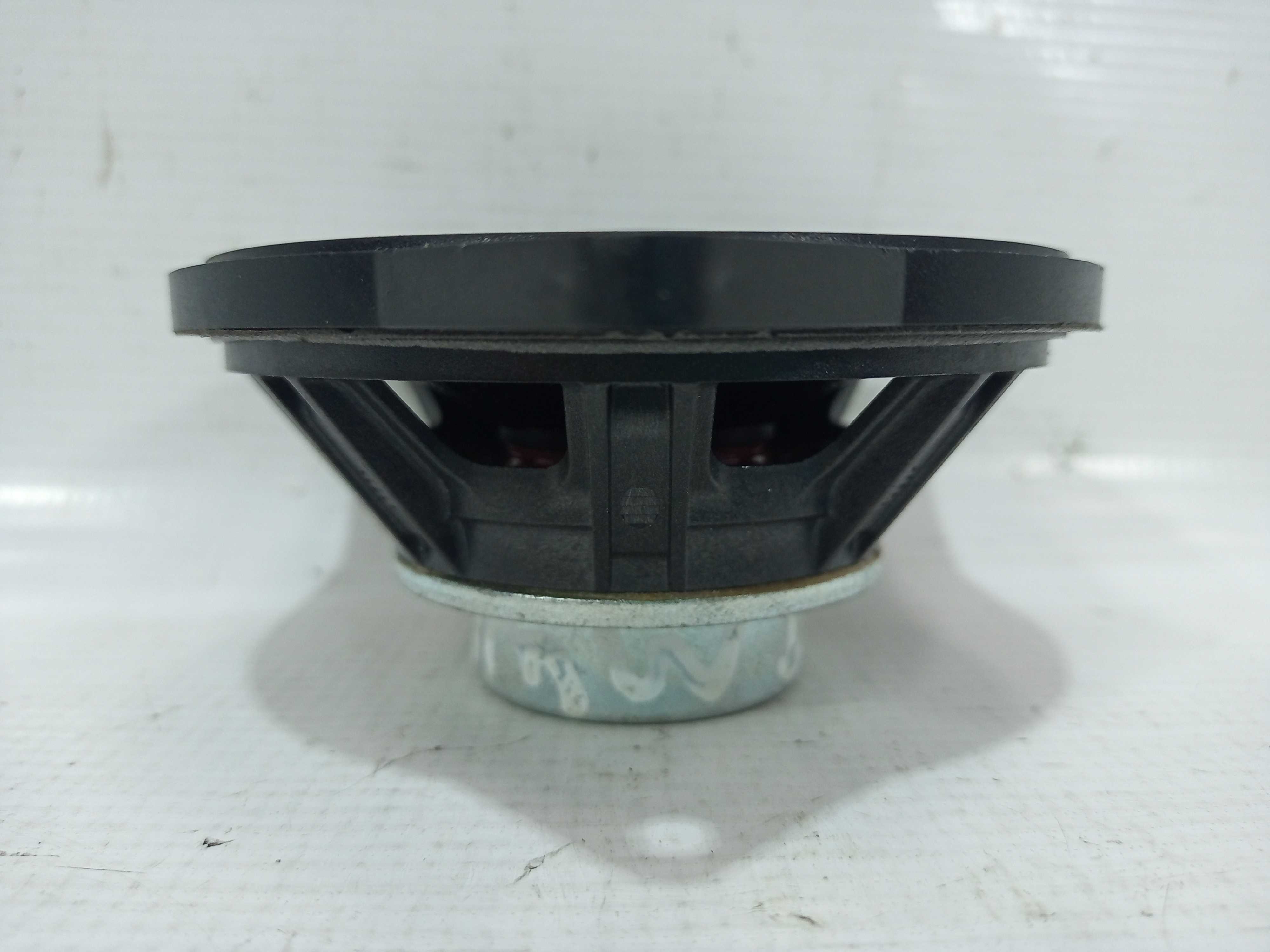 Alto Falante Dianteiro Direito Bmw 750i 4.4 2011 2012 Á 2015