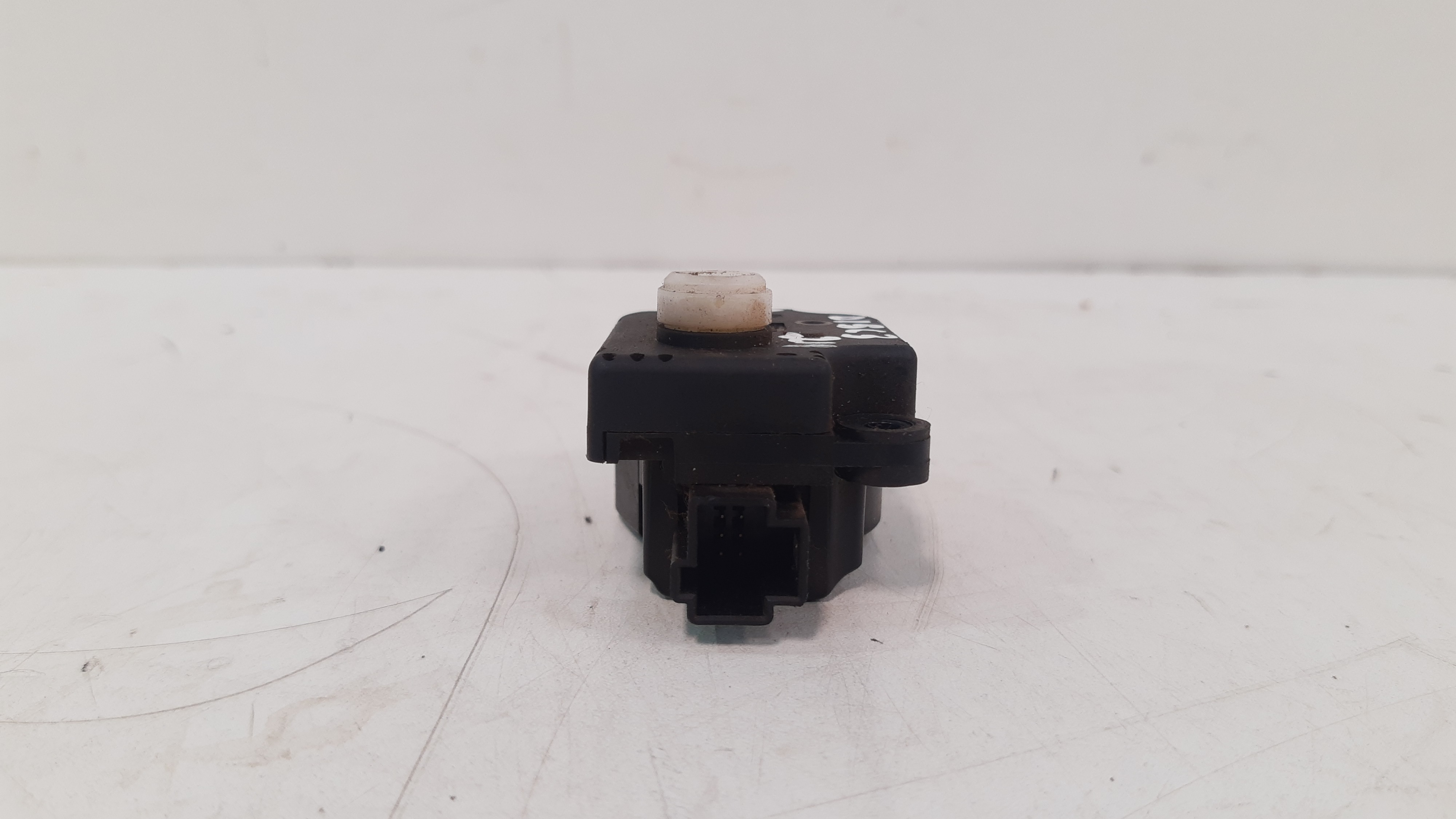 Motor Atuador Caixa Ar Direito Discovery 3 2005 2006 Á 2009
