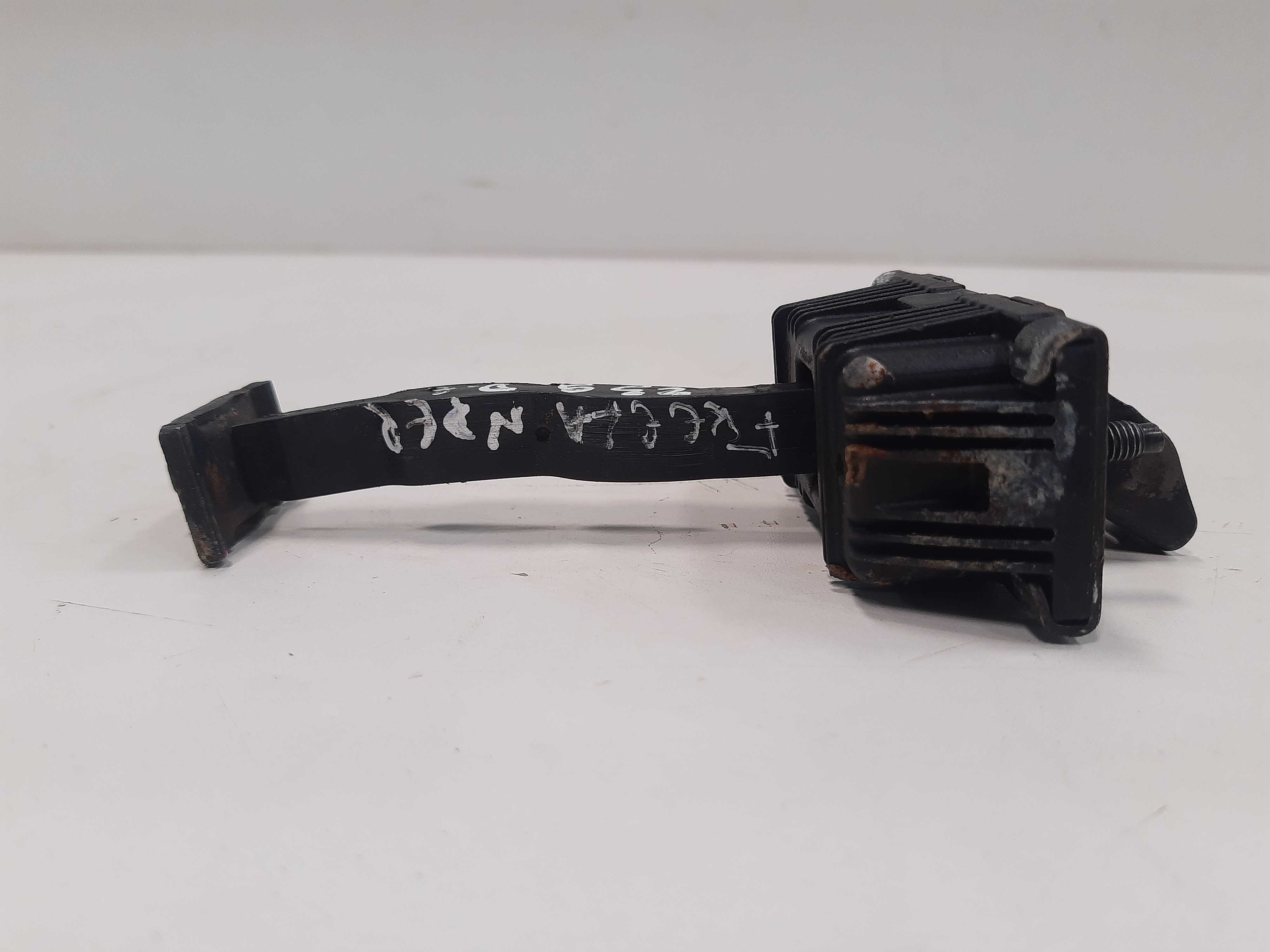 Limitador Porta Dianteiro Esquerdo Freelander 2 2007 A 2013