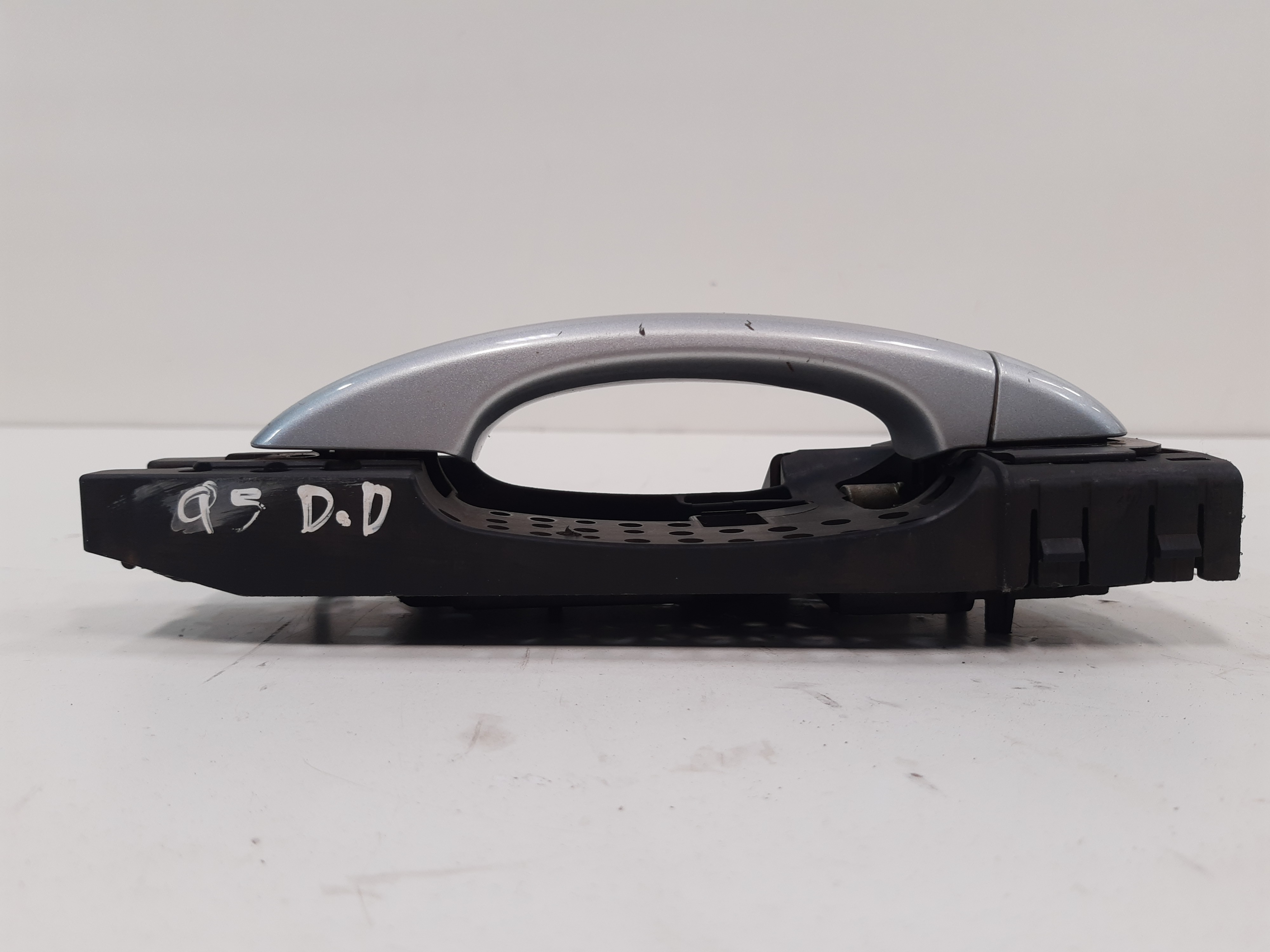 Maçaneta Externa Dianteira Direita Audi Q5 2009 2010 A 2013