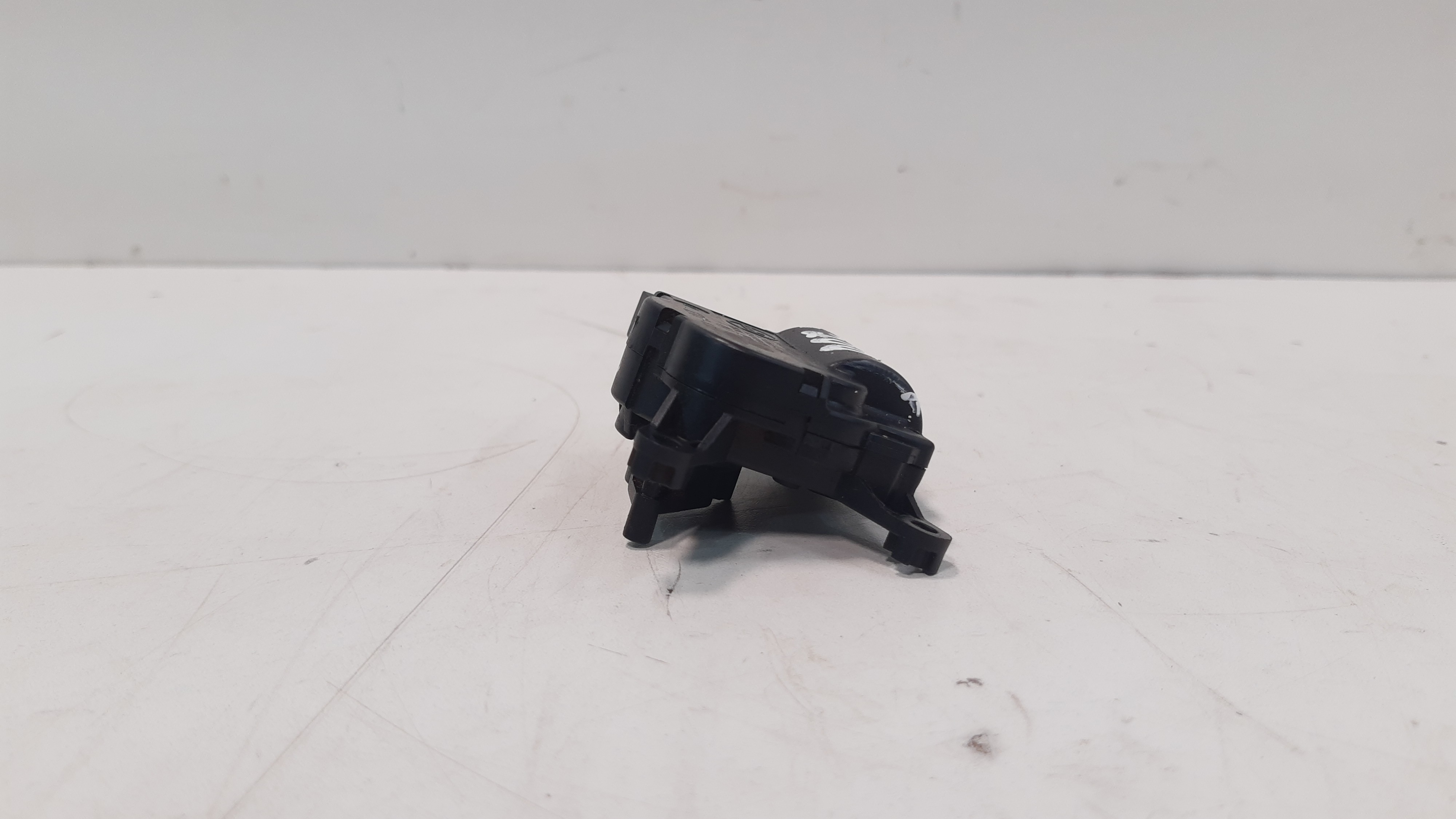 Motor Atuador Caixa Ar Volkswagen Amarok 2011 2012 Á 2016 Xx