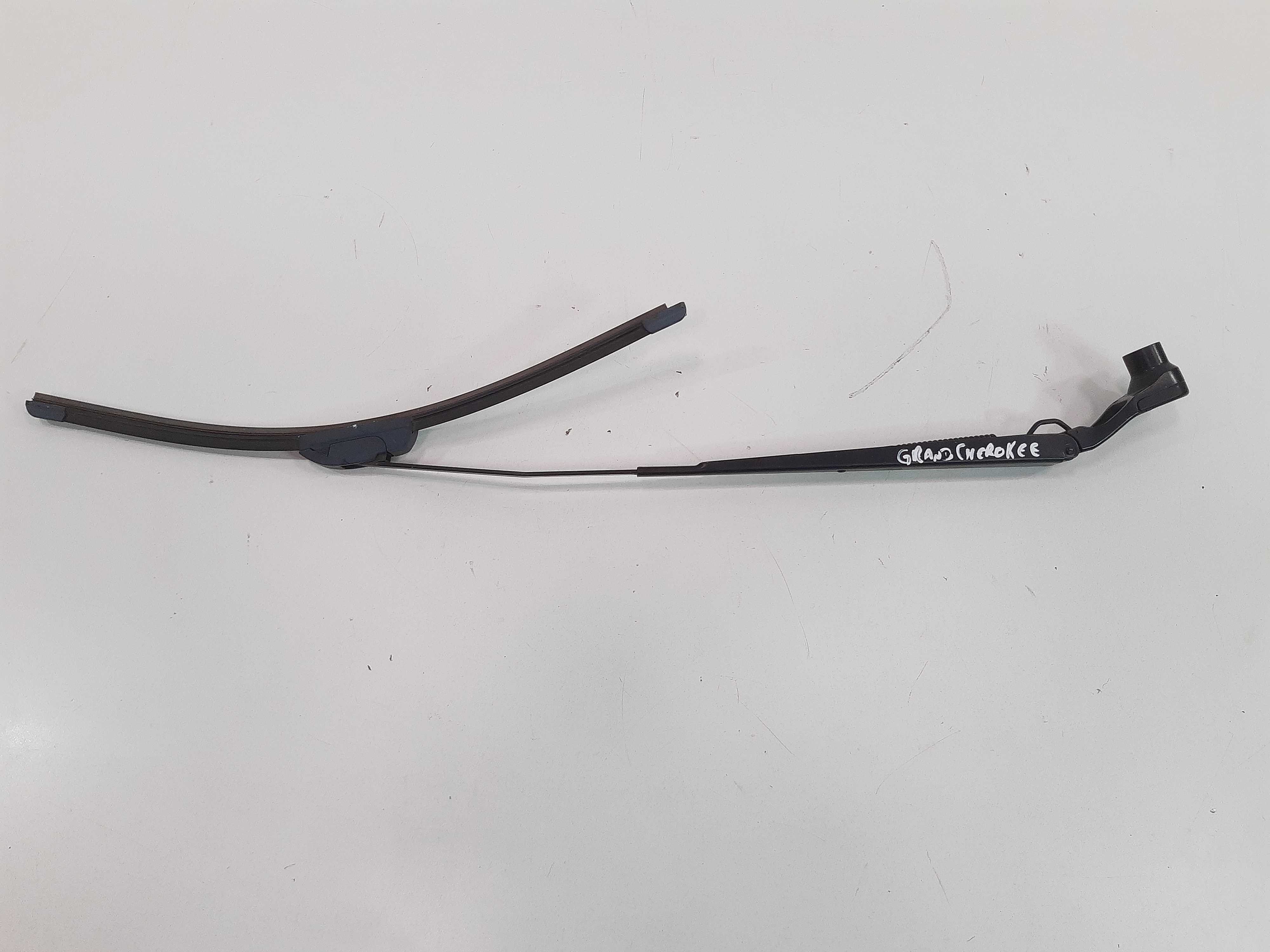 Braço Limpador Parabrisa Dianteiro Esq Jeep Cherokee 11 Á 14