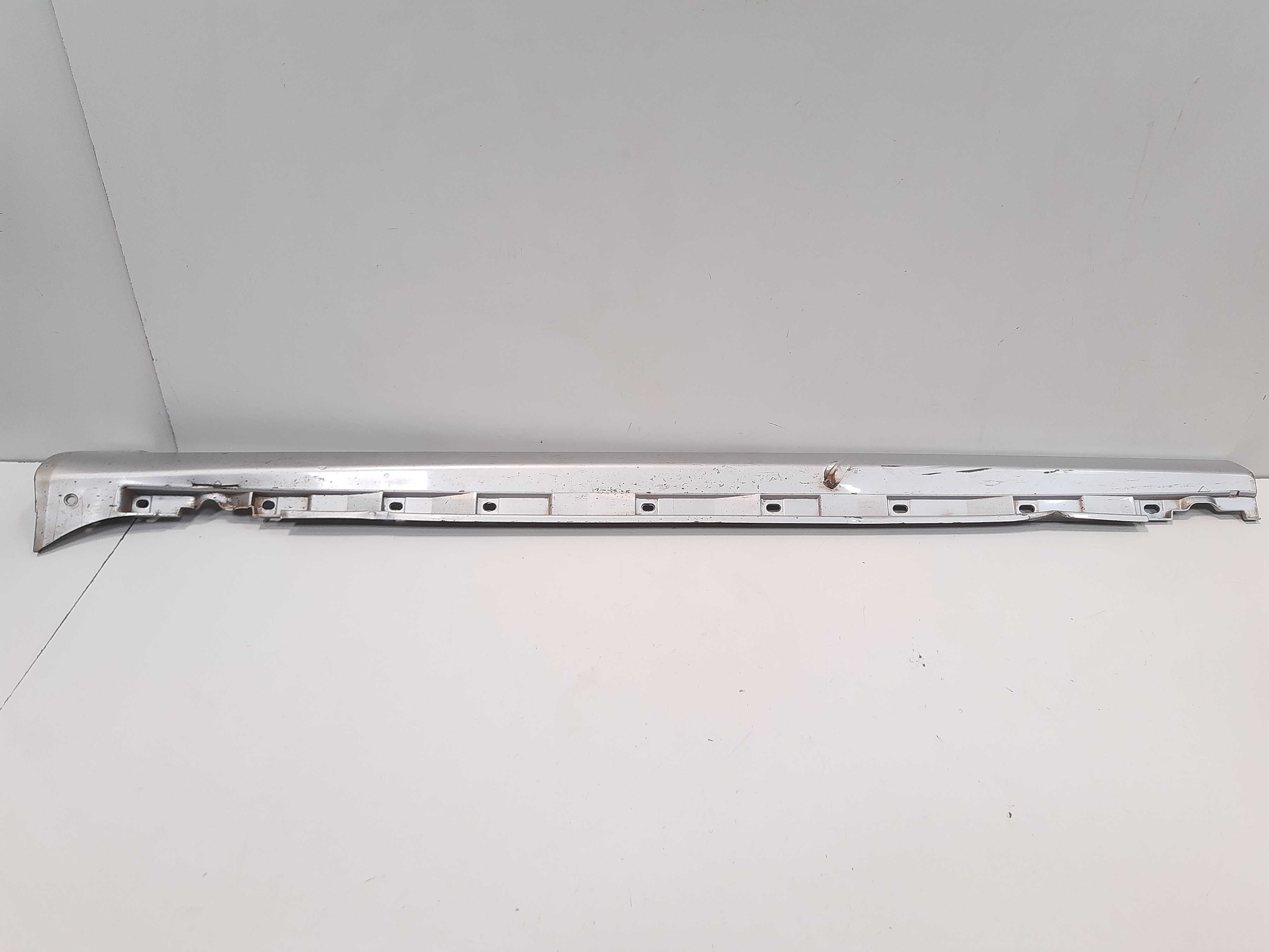 Spoiler Esquerdo Audi A4  Fsi 2006 Á 2009 C/ Avaria Xx